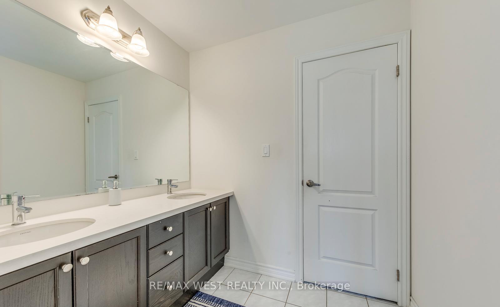 Photo 48 of 286 Danny Wheeler Boulevard, Georgina, Keswick North — HOMEH