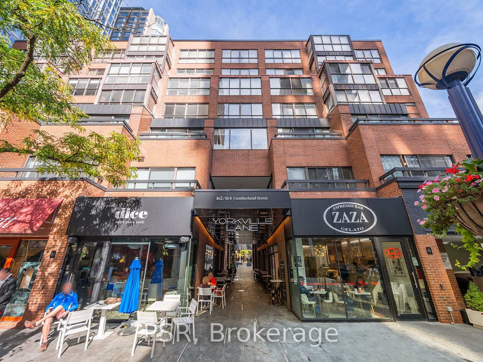 Photo 2 of Unit 602, 164 Cumberland Street, Toronto, The Annex — HOMEH
