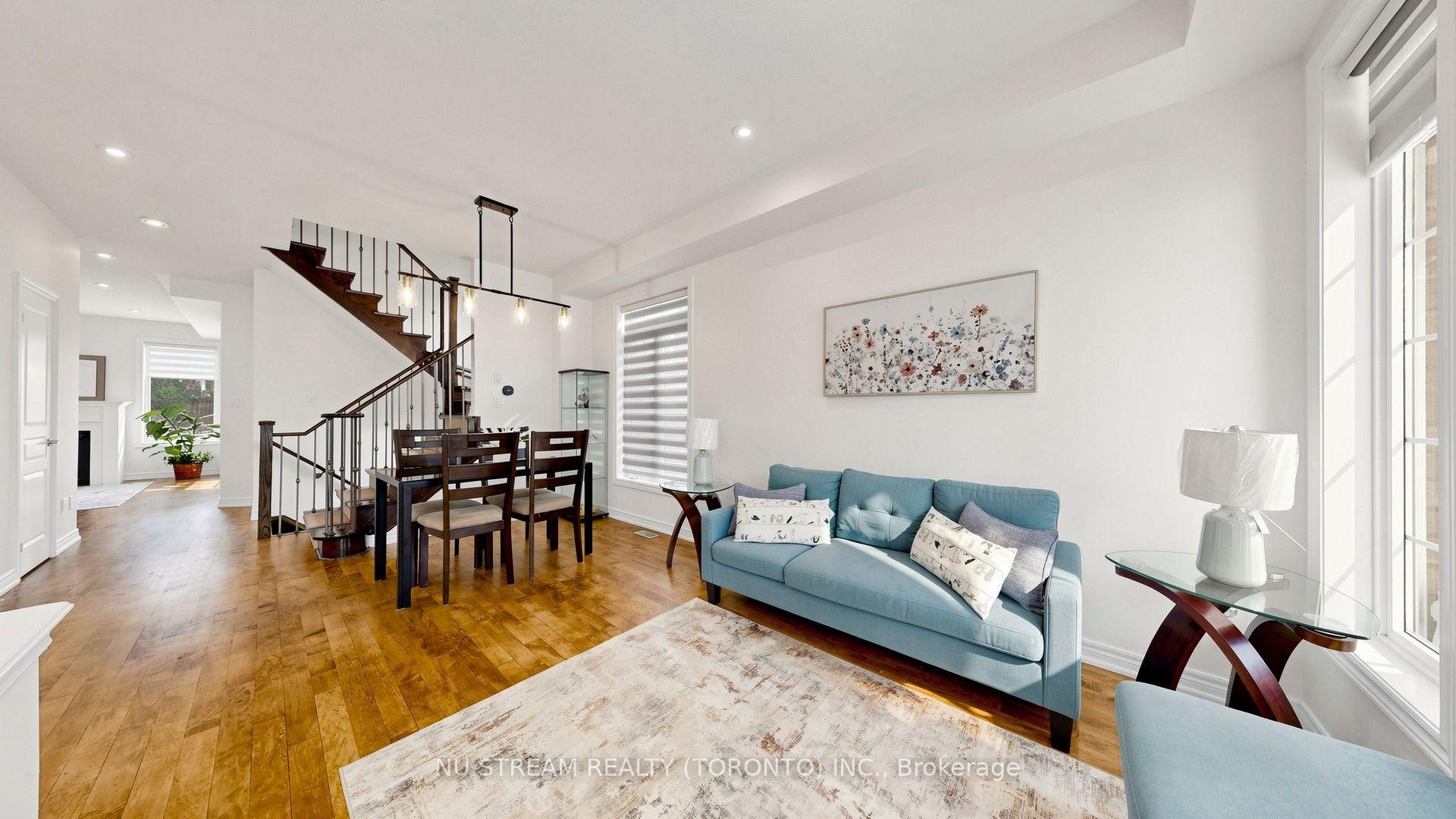 Photo 10 of 16 Radmore Place, Markham, Box Grove — HOMEH