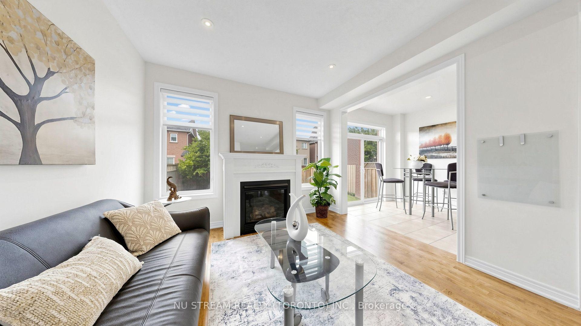 Photo 16 of 16 Radmore Place, Markham, Box Grove — HOMEH