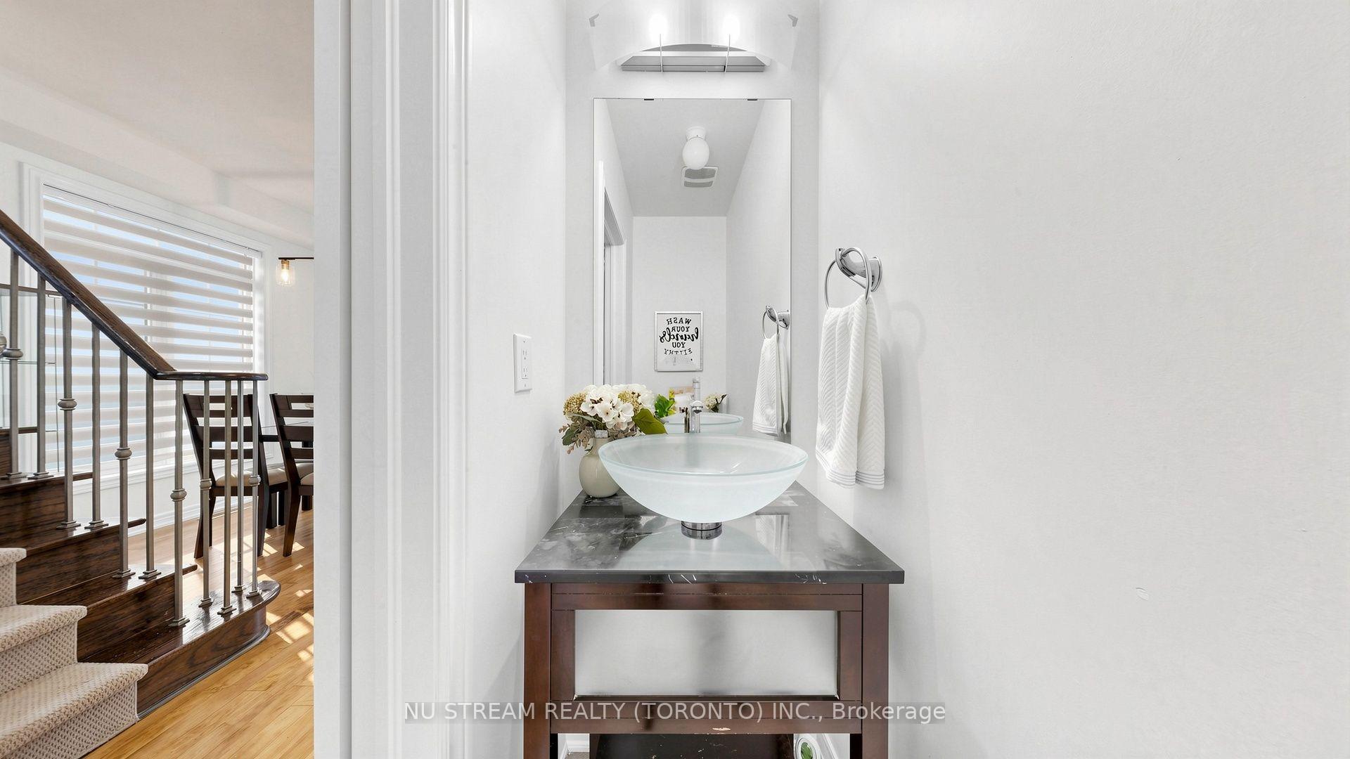Photo 23 of 16 Radmore Place, Markham, Box Grove — HOMEH
