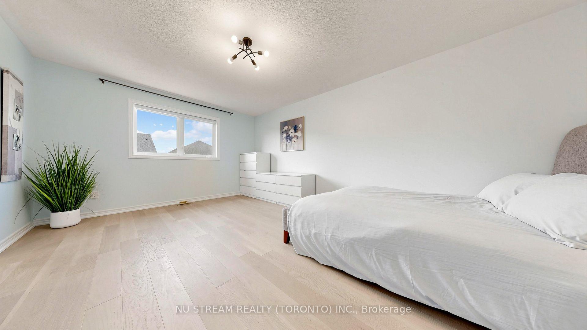 Photo 25 of 16 Radmore Place, Markham, Box Grove — HOMEH