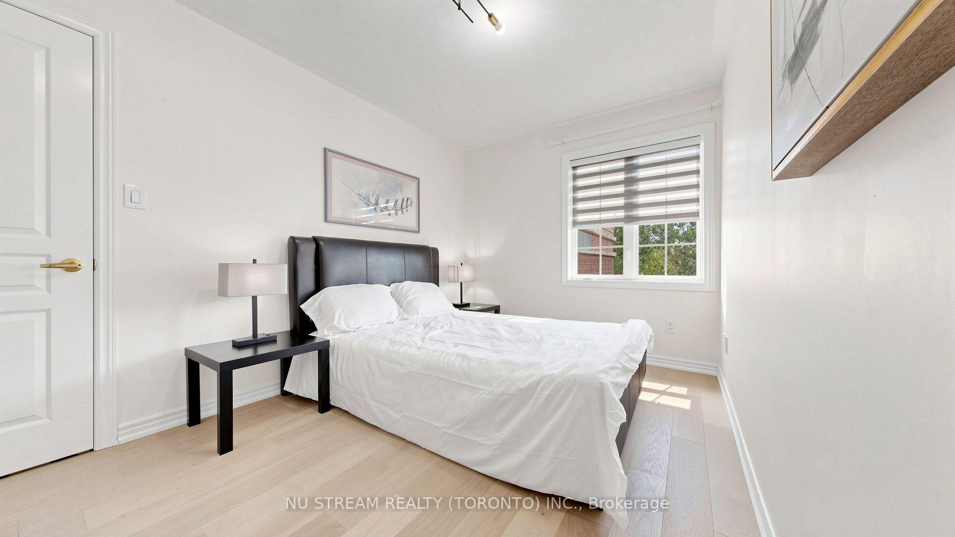 Photo 32 of 16 Radmore Place, Markham, Box Grove — HOMEH