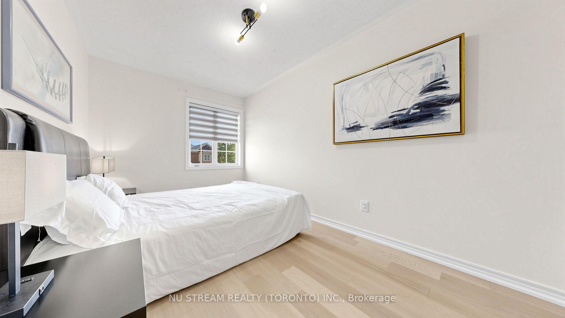 Photo 33 of 16 Radmore Place, Markham, Box Grove — HOMEH