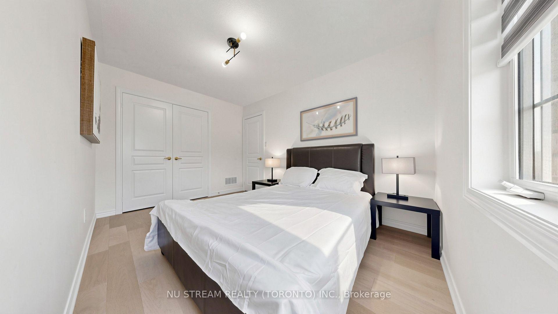 Photo 34 of 16 Radmore Place, Markham, Box Grove — HOMEH