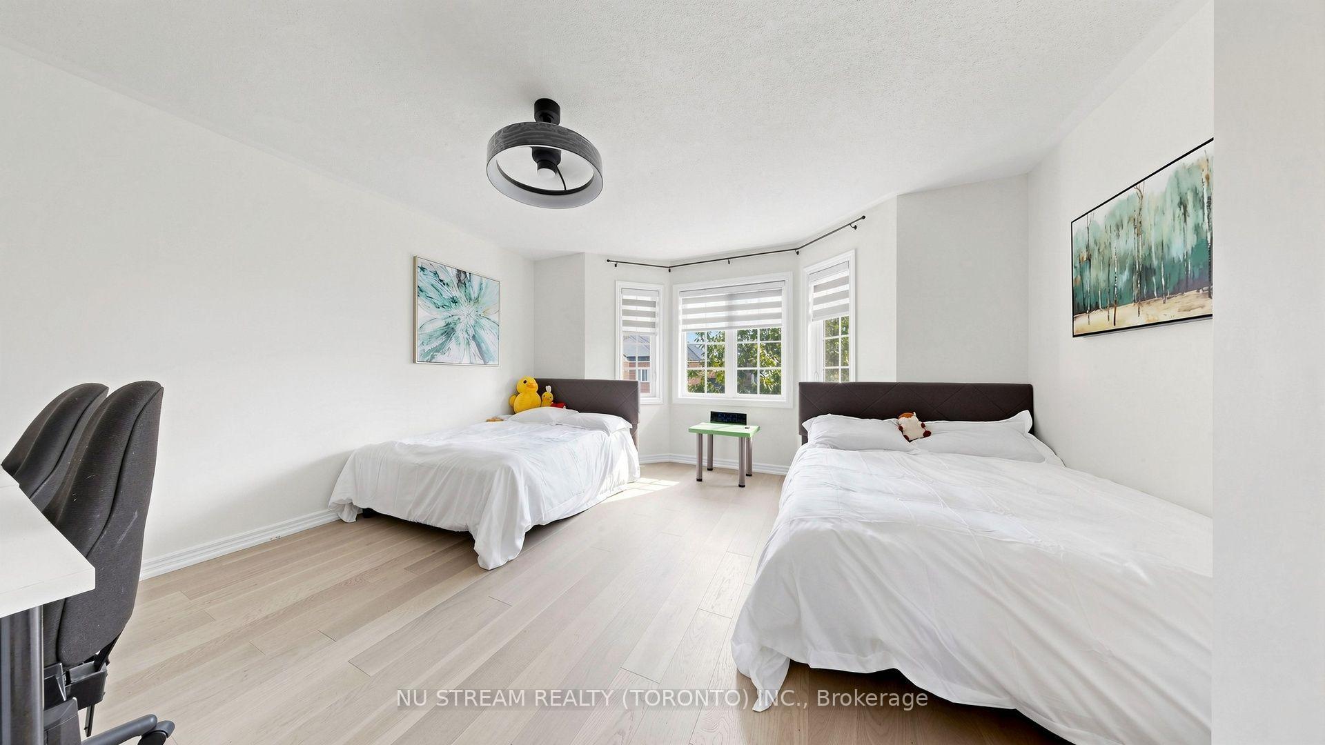 Photo 35 of 16 Radmore Place, Markham, Box Grove — HOMEH