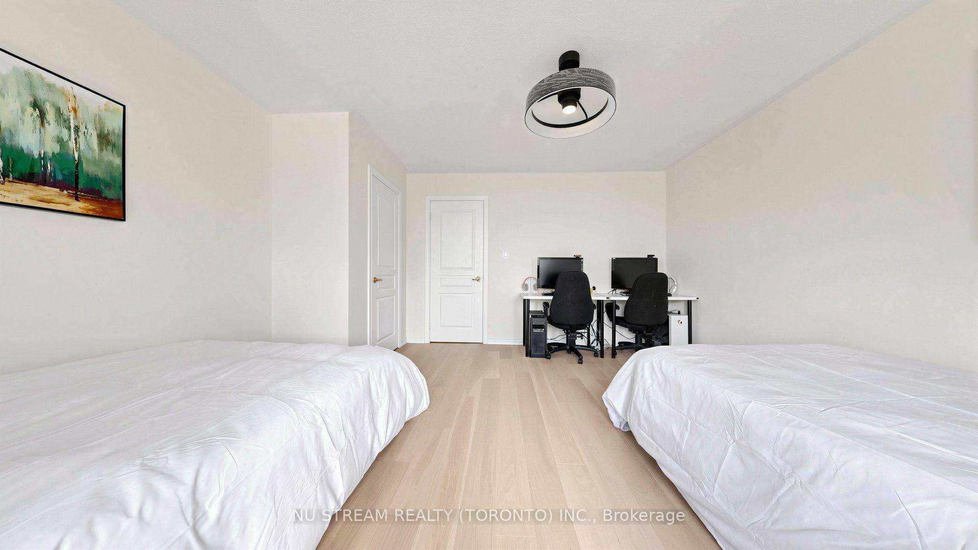 Photo 37 of 16 Radmore Place, Markham, Box Grove — HOMEH