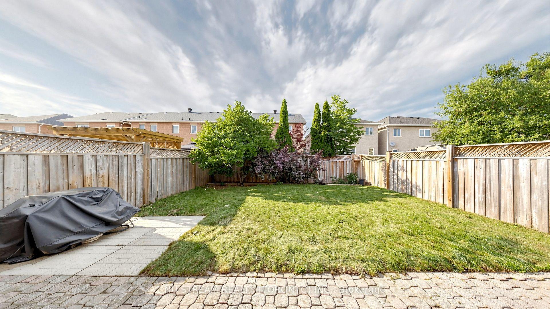Photo 46 of 16 Radmore Place, Markham, Box Grove — HOMEH