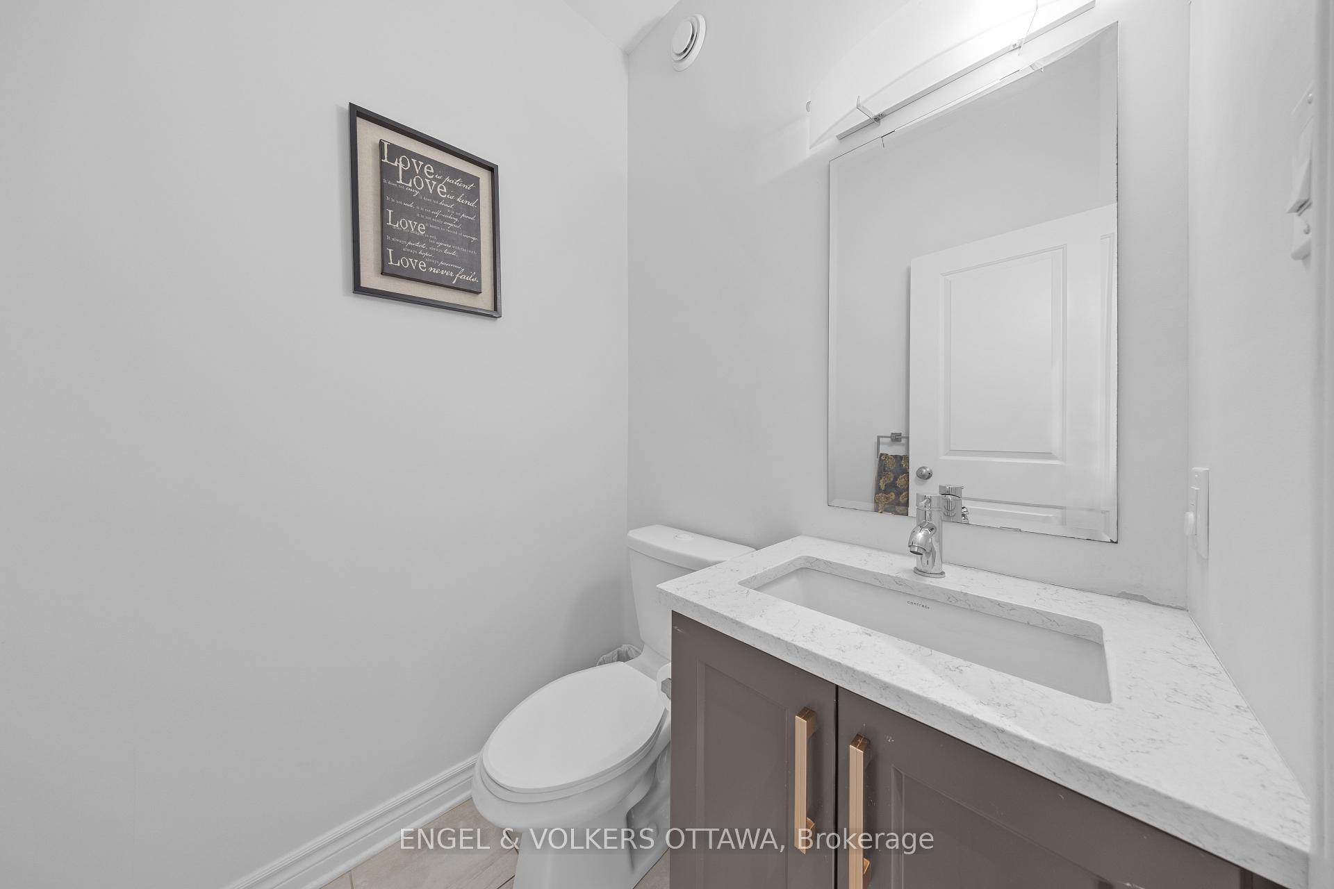 Photo 13 of 519 Borbridge Avenue, Ottawa, Riverside South/Gloucester Glen — HOMEH