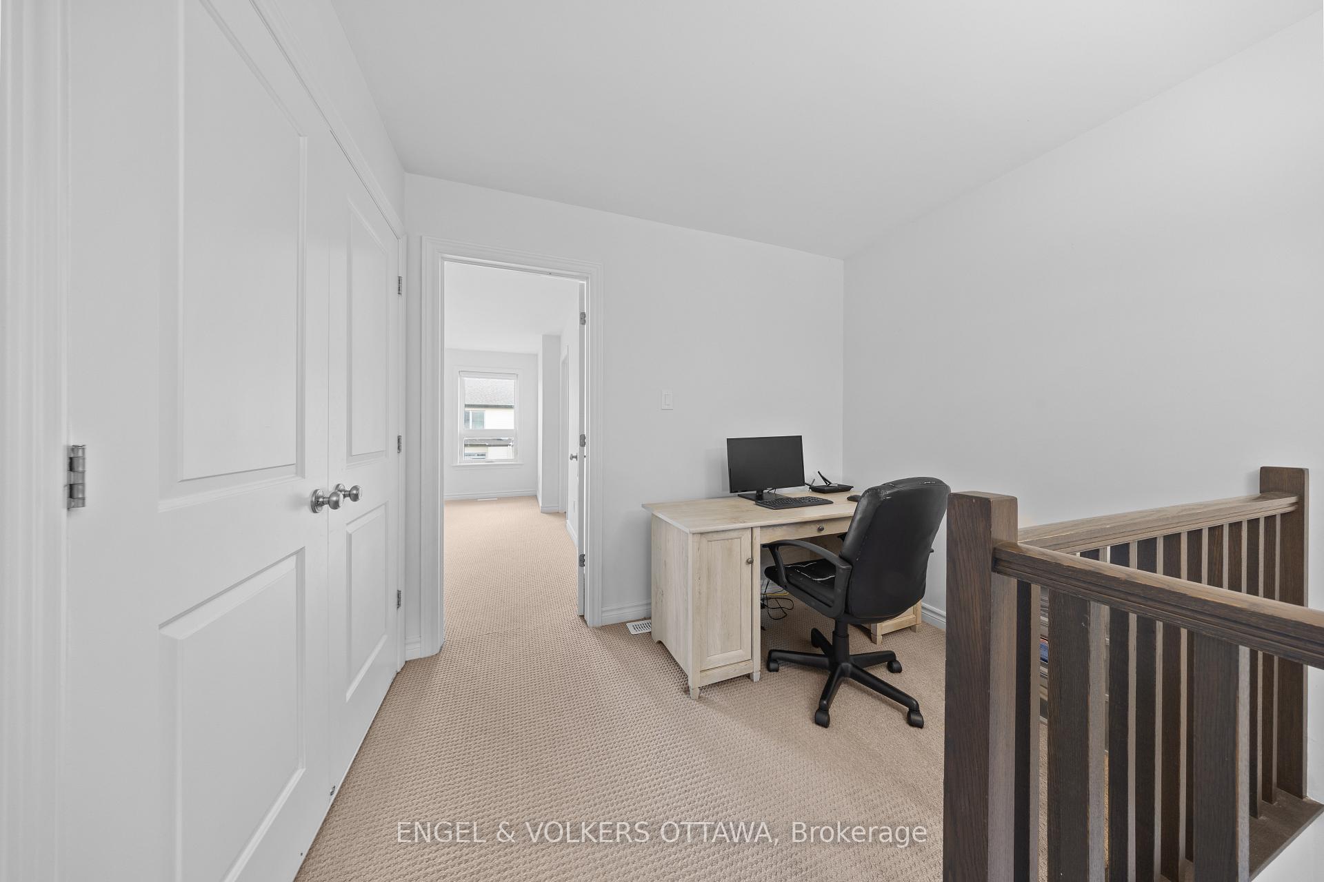 Photo 15 of 519 Borbridge Avenue, Ottawa, Riverside South/Gloucester Glen — HOMEH