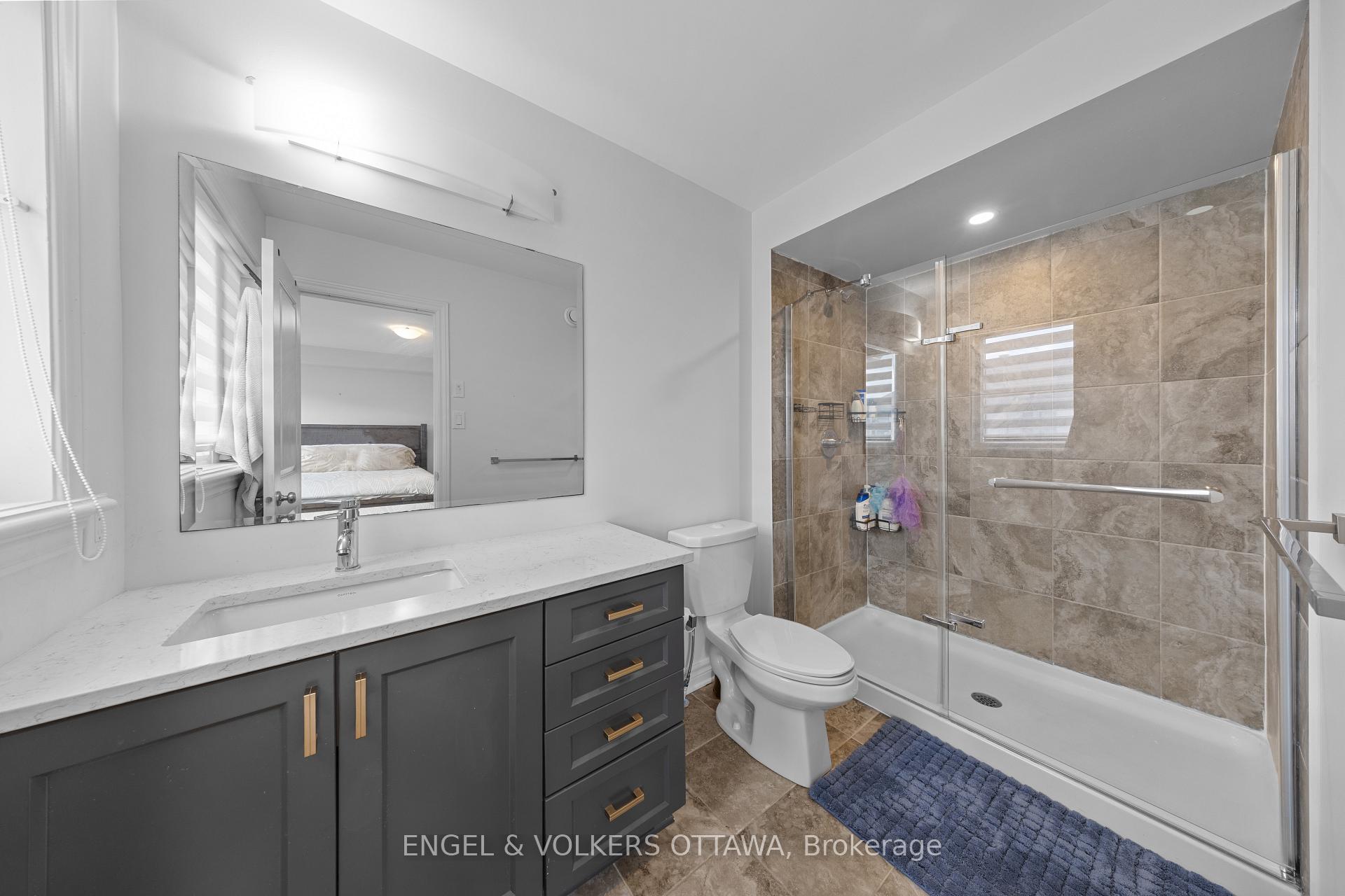 Photo 19 of 519 Borbridge Avenue, Ottawa, Riverside South/Gloucester Glen — HOMEH