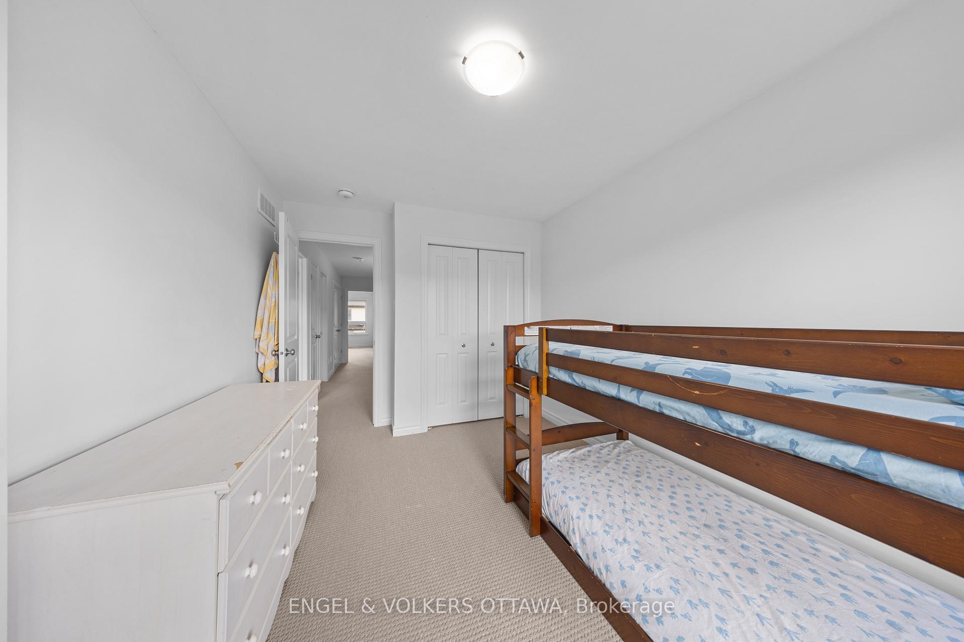 Photo 24 of 519 Borbridge Avenue, Ottawa, Riverside South/Gloucester Glen — HOMEH
