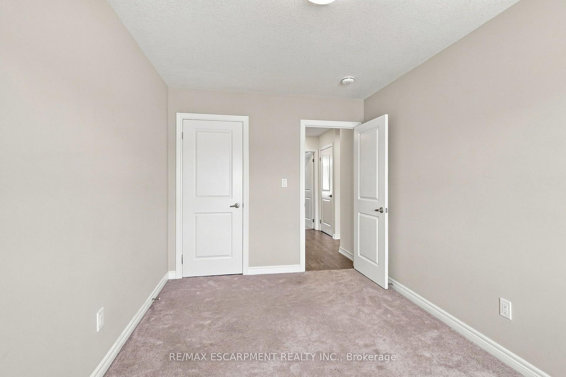 Photo 29 of 19 Mia Drive, Hamilton, Jerome — HOMEH