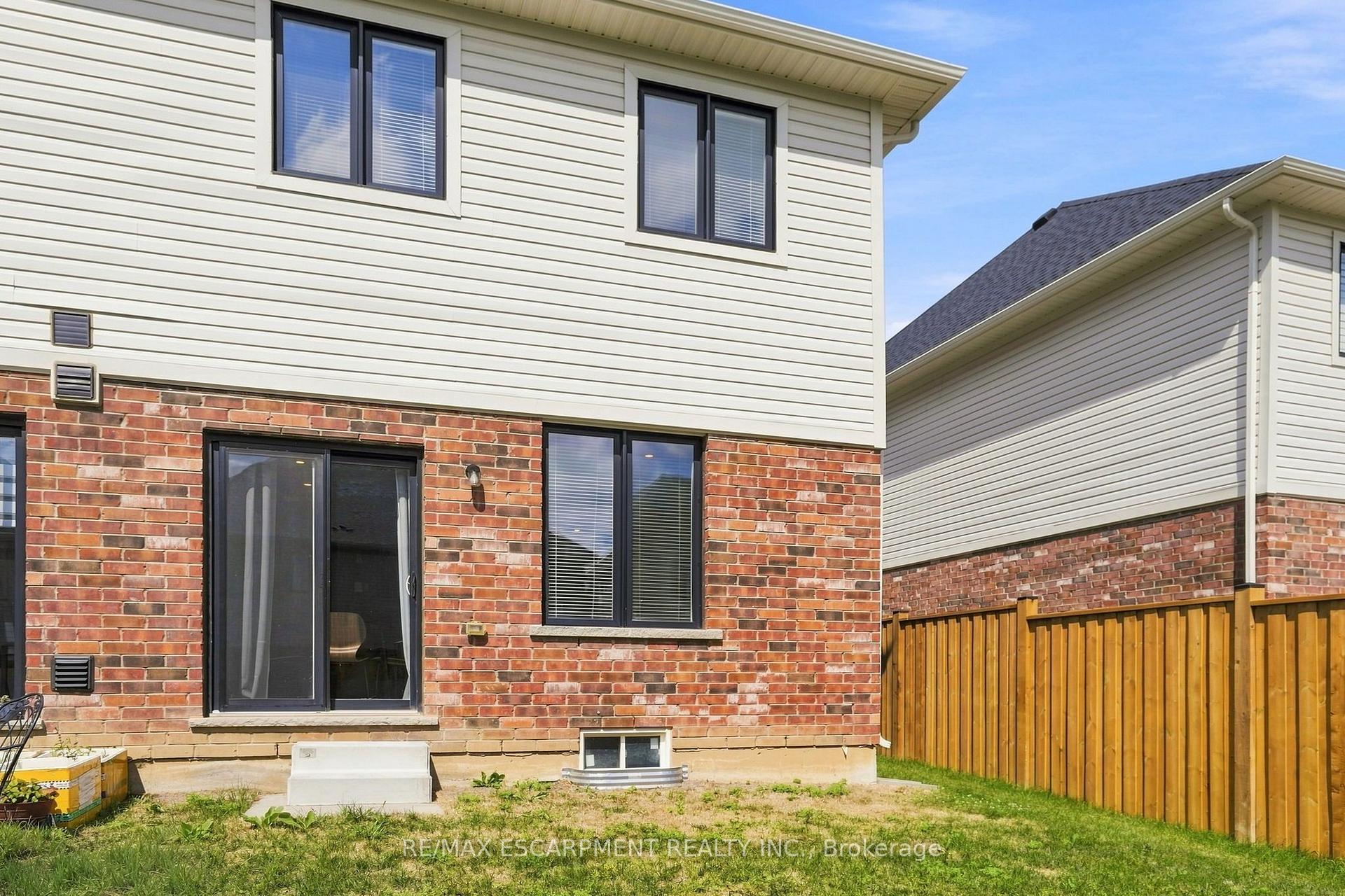 Photo 33 of 19 Mia Drive, Hamilton, Jerome — HOMEH