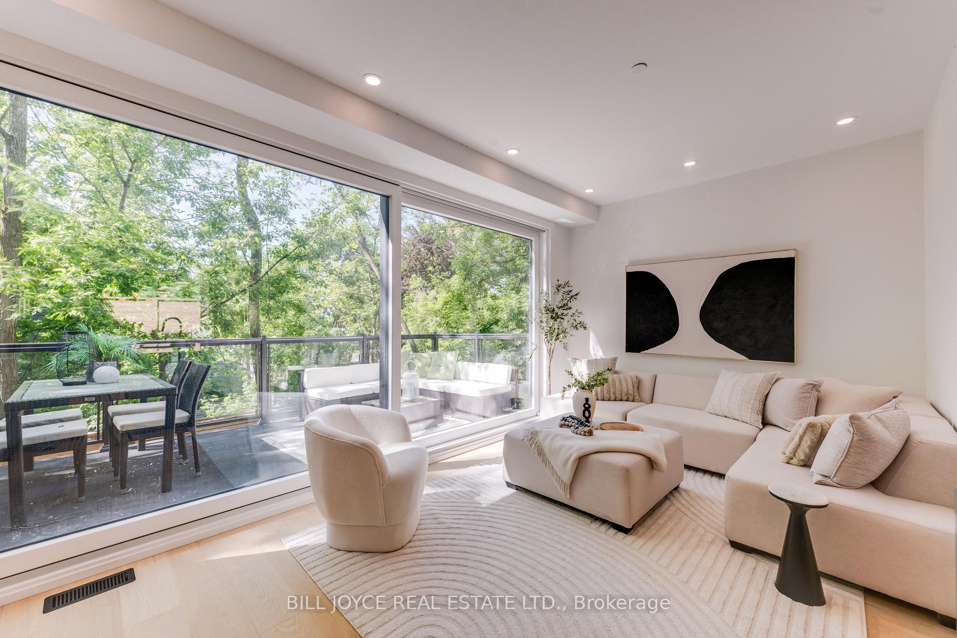 Photo 15 of 350 Lee Avenue, Toronto, The Beaches — HOMEH