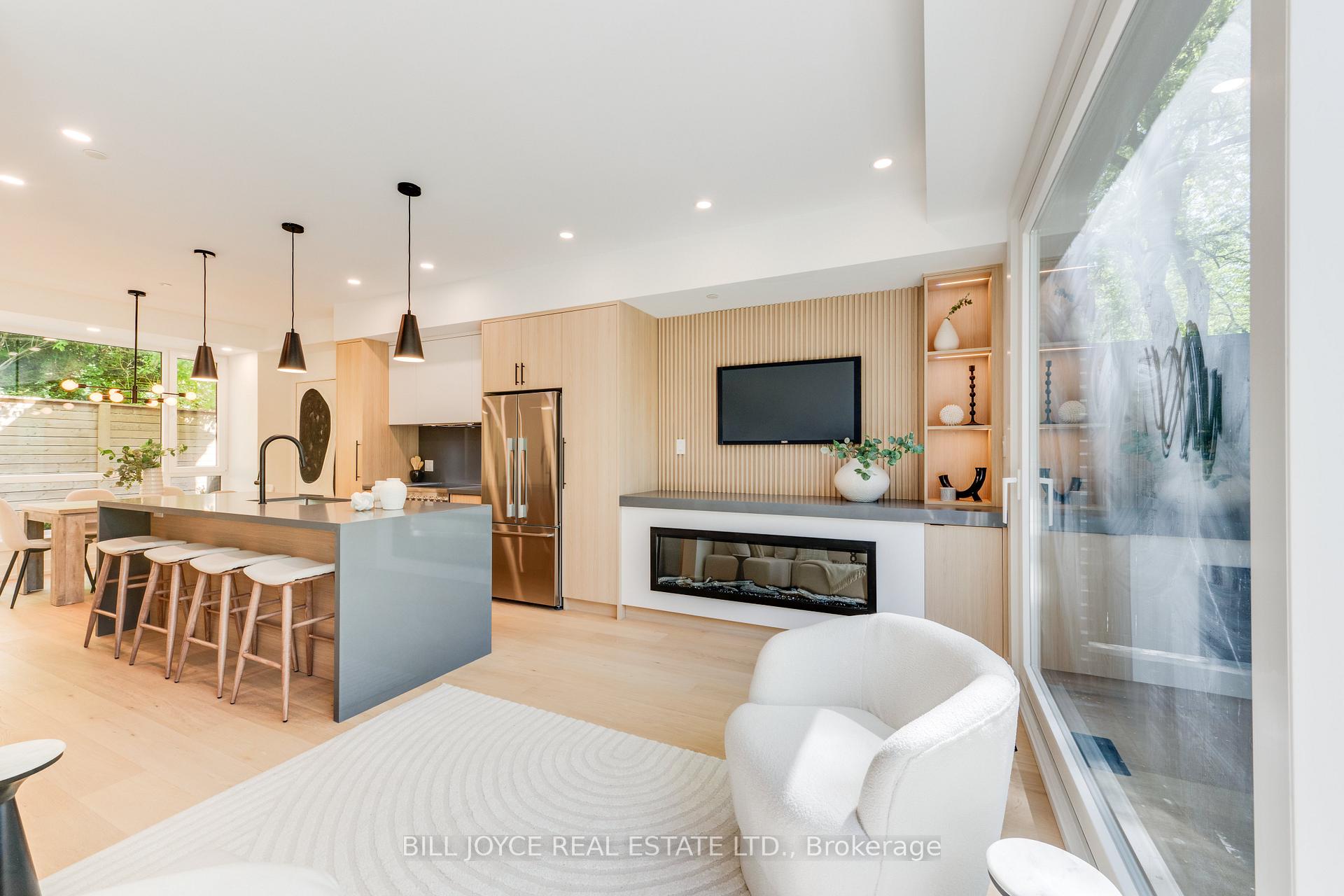 Photo 16 of 350 Lee Avenue, Toronto, The Beaches — HOMEH