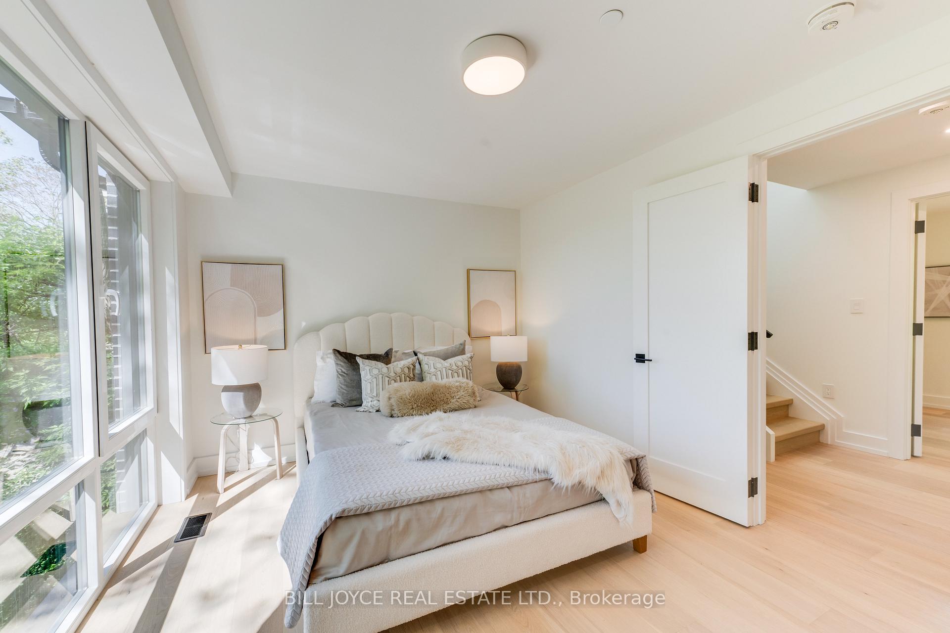 Photo 21 of 350 Lee Avenue, Toronto, The Beaches — HOMEH