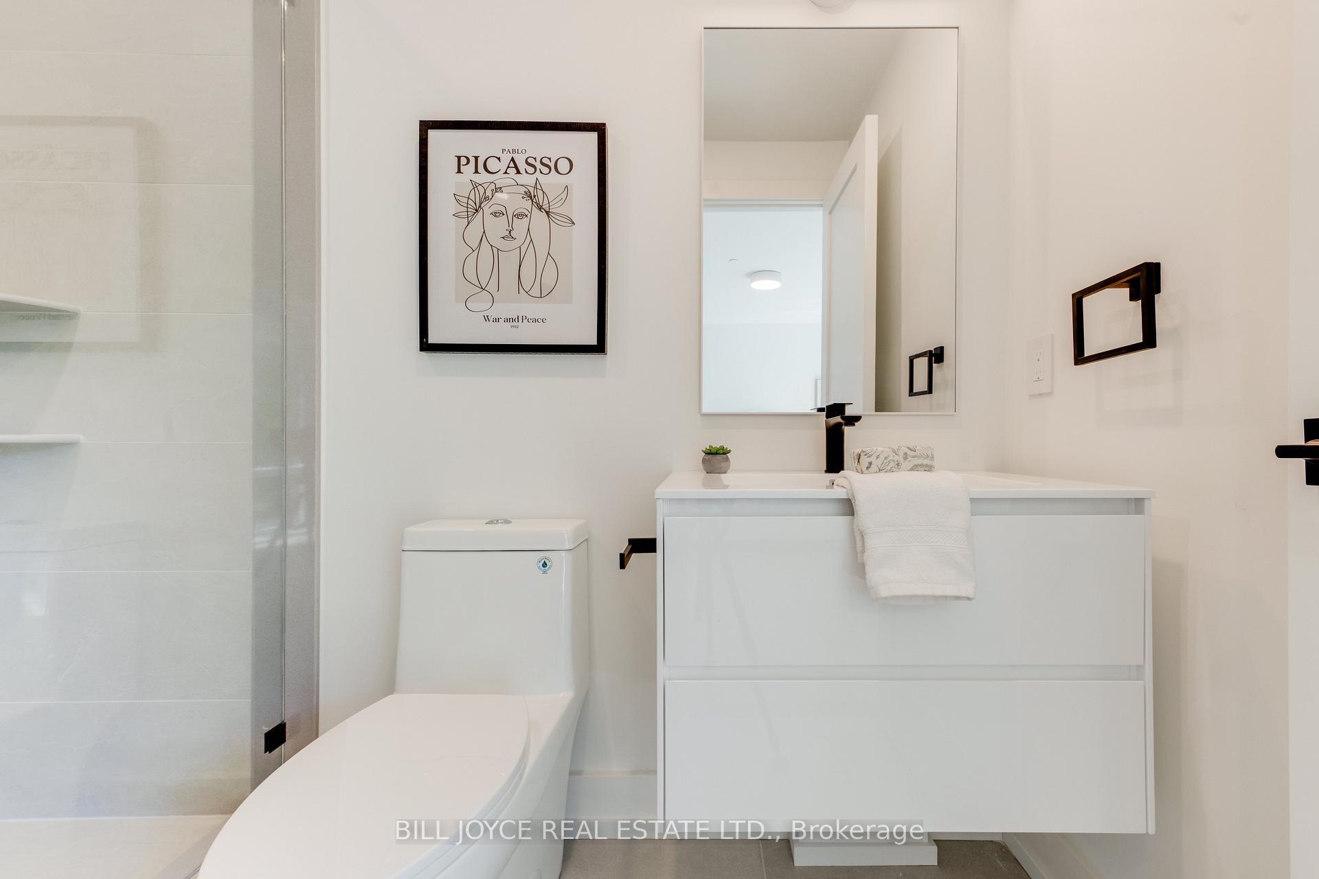 Photo 24 of 350 Lee Avenue, Toronto, The Beaches — HOMEH