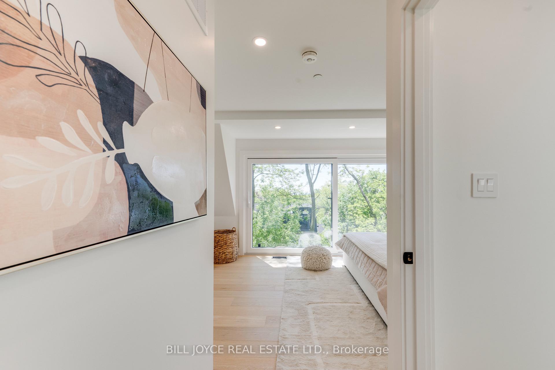 Photo 29 of 350 Lee Avenue, Toronto, The Beaches — HOMEH