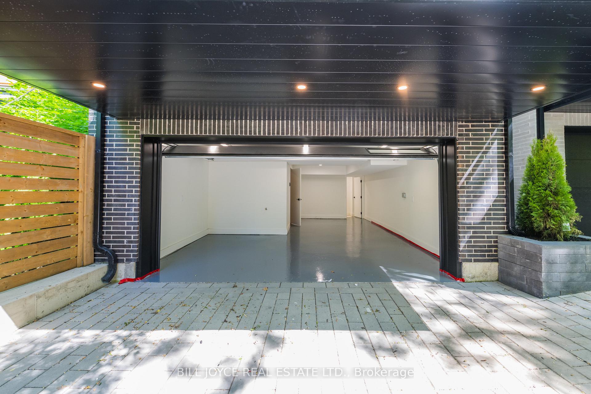 Photo 39 of 350 Lee Avenue, Toronto, The Beaches — HOMEH