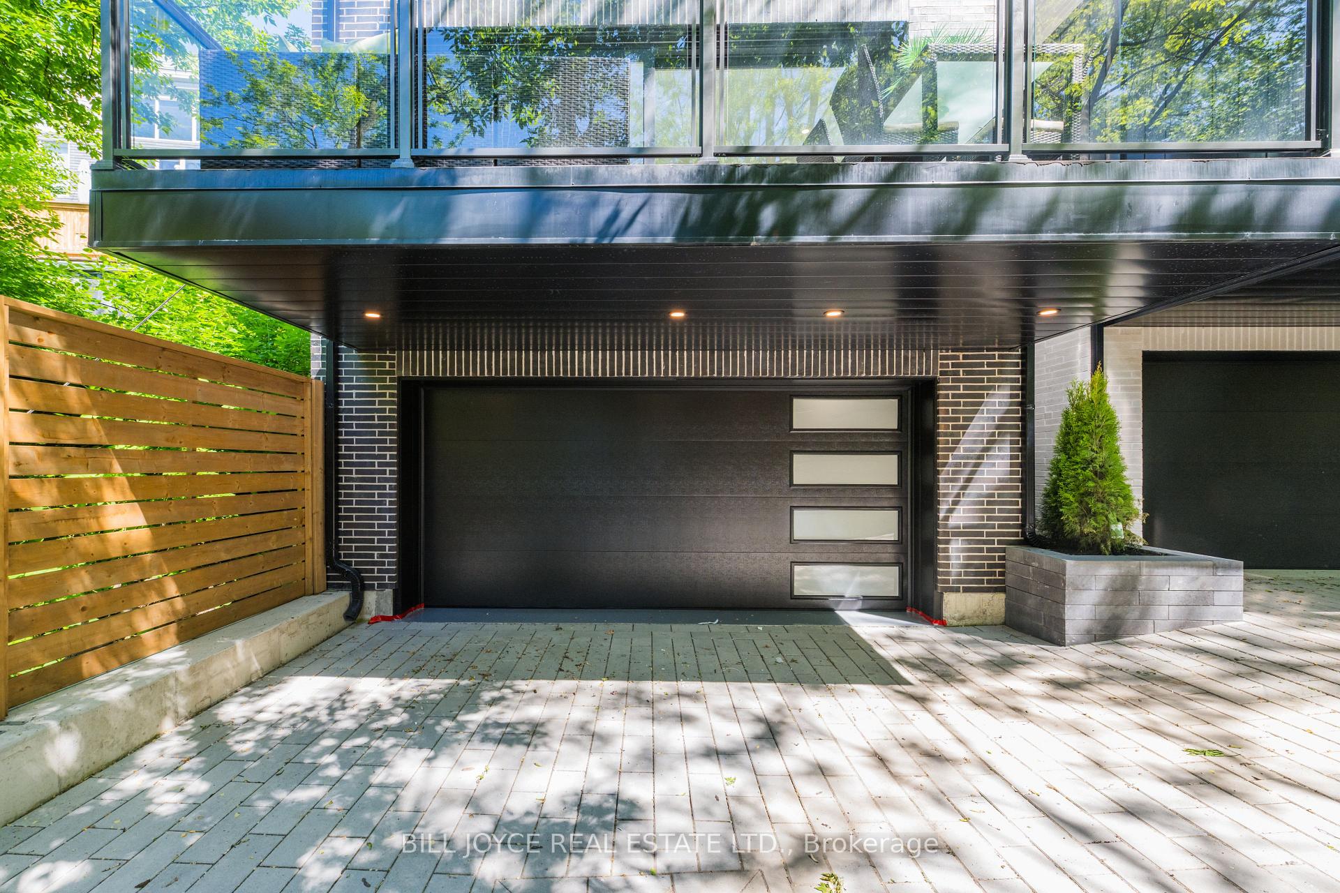 Photo 40 of 350 Lee Avenue, Toronto, The Beaches — HOMEH
