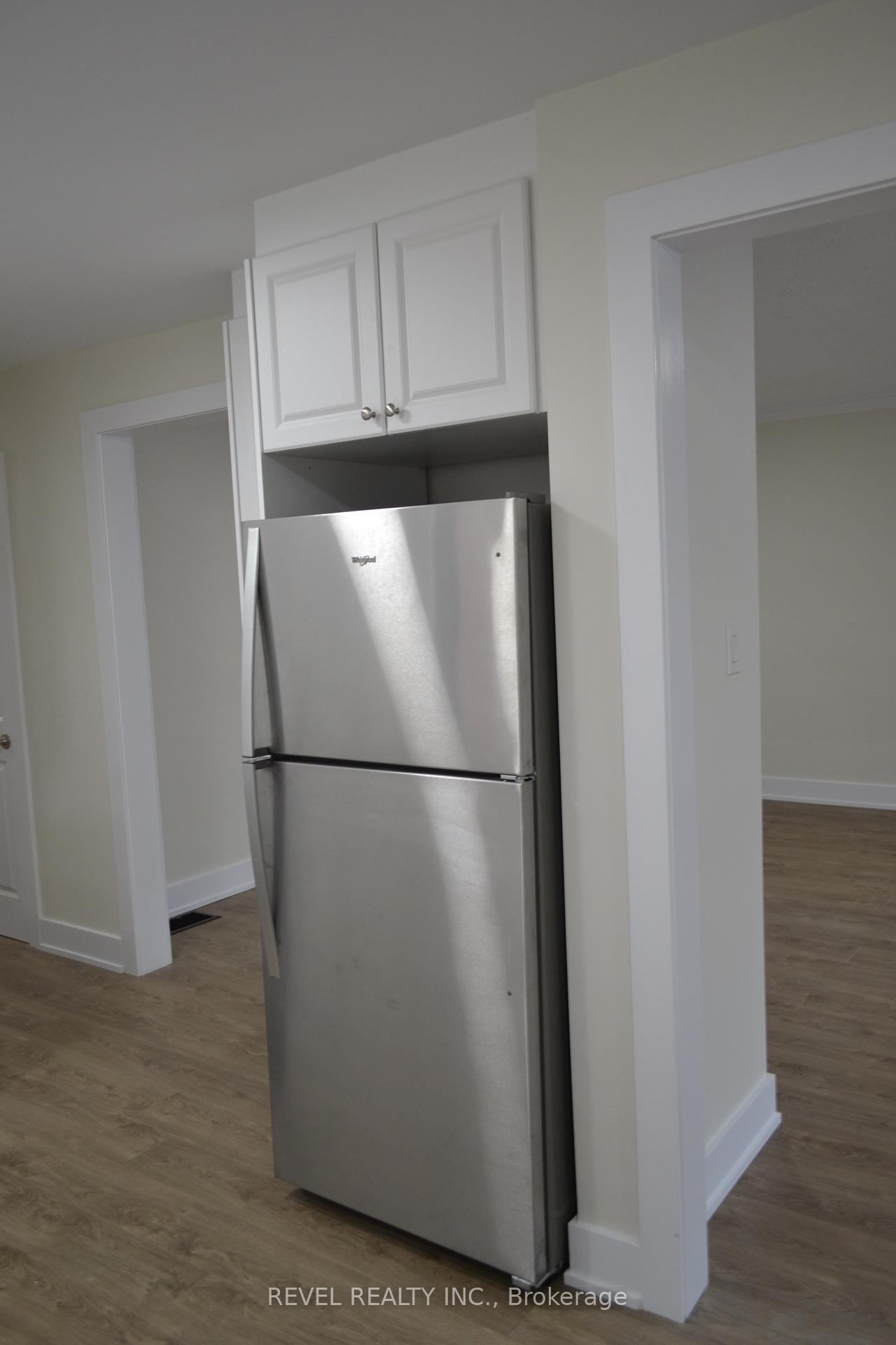 Photo 3 of 15 Cedar Brae Boulevard, Scarborough, Eglinton East — HOMEH