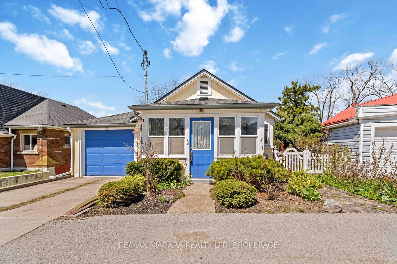 Photo 4 of 70 Riverside Drive, Welland, Broadway — HOMEH
