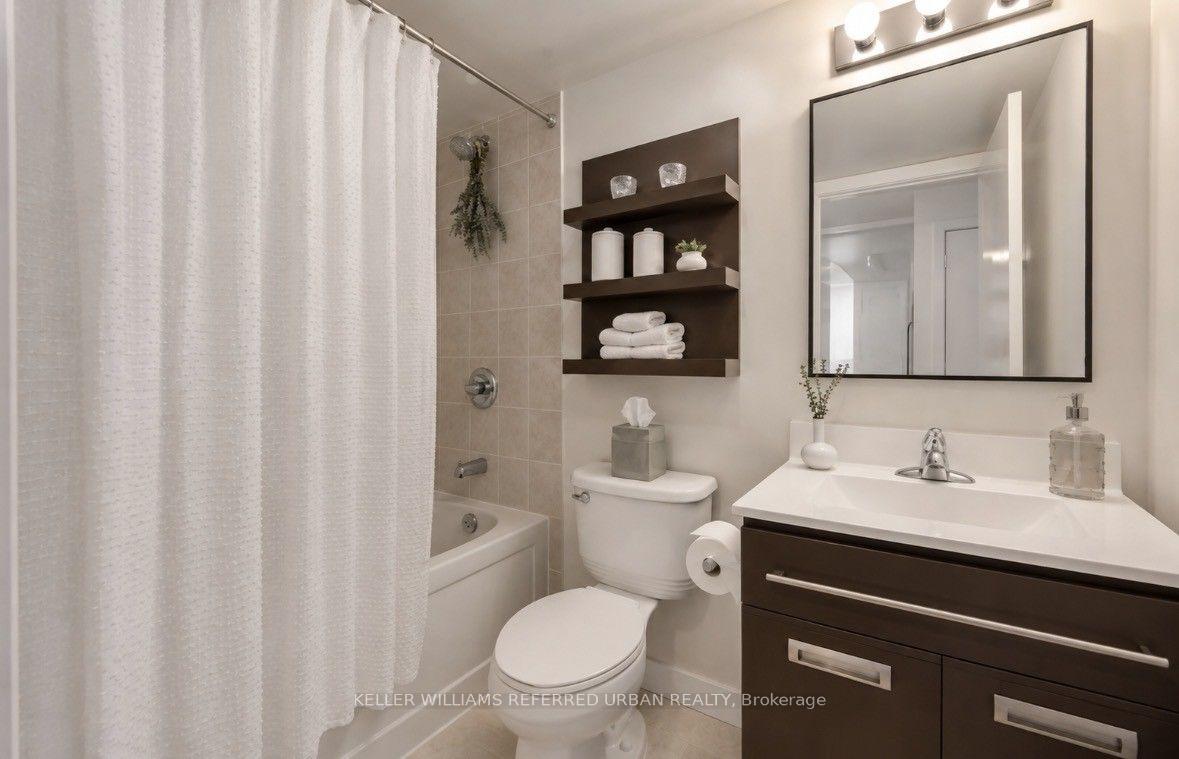 Photo 13 of Unit 1803, 100 Western Battery Road, Toronto, Niagara — HOMEH