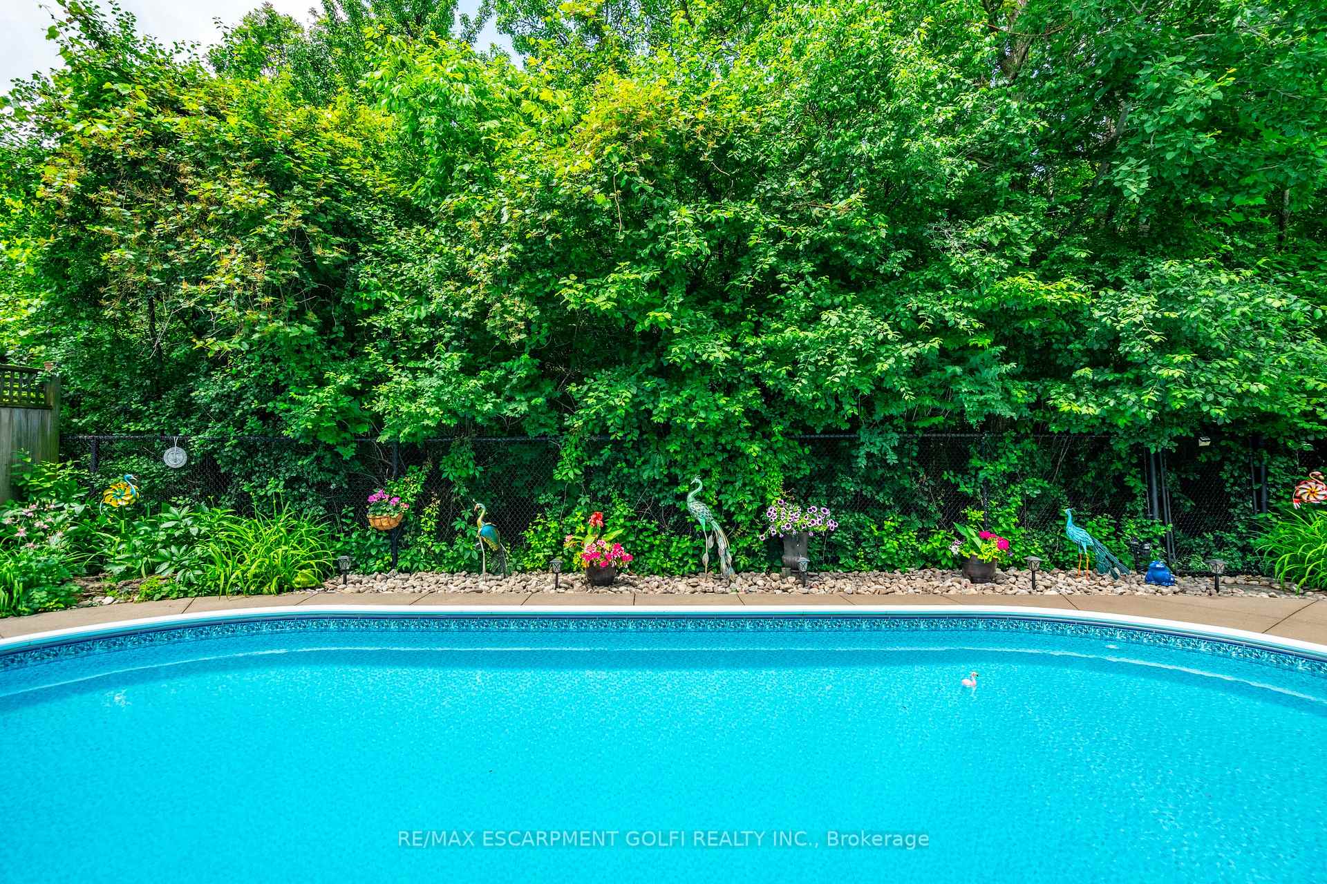 Photo 44 of 26 Shadetree Crescent, Hamilton, Stoney Creek Mountain — HOMEH