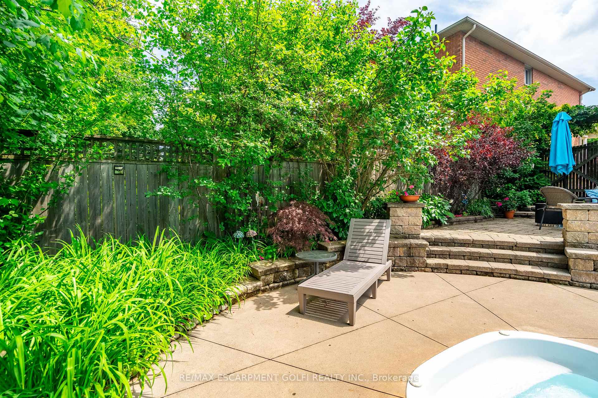 Photo 45 of 26 Shadetree Crescent, Hamilton, Stoney Creek Mountain — HOMEH