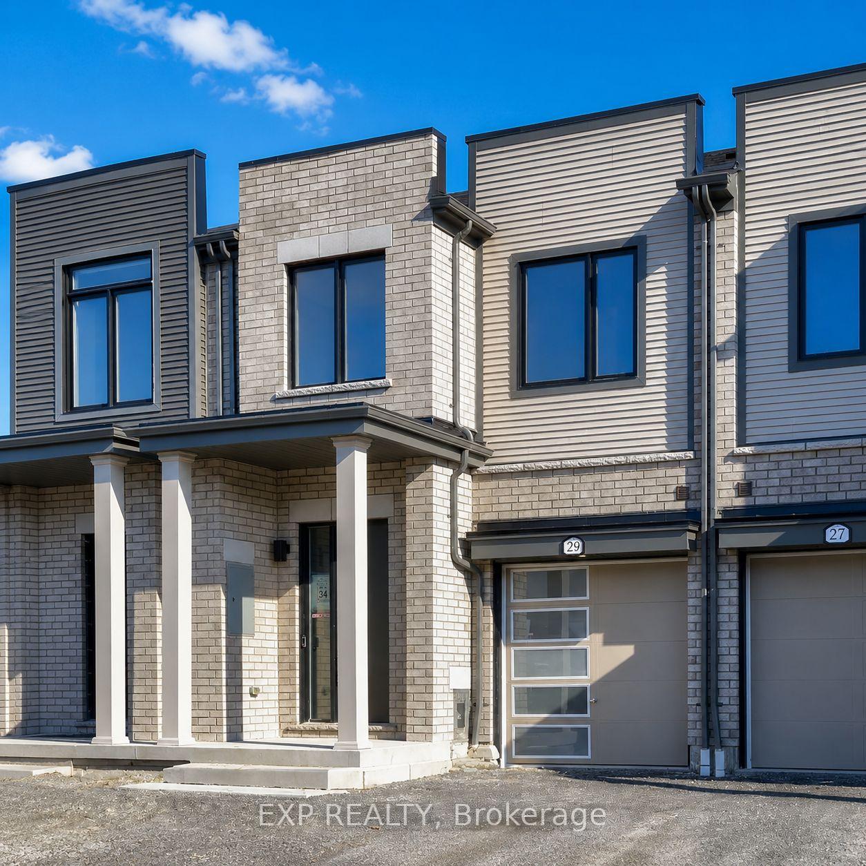 Photo 2 of 29 Sorbara Way, Whitby, Brooklin — HOMEH