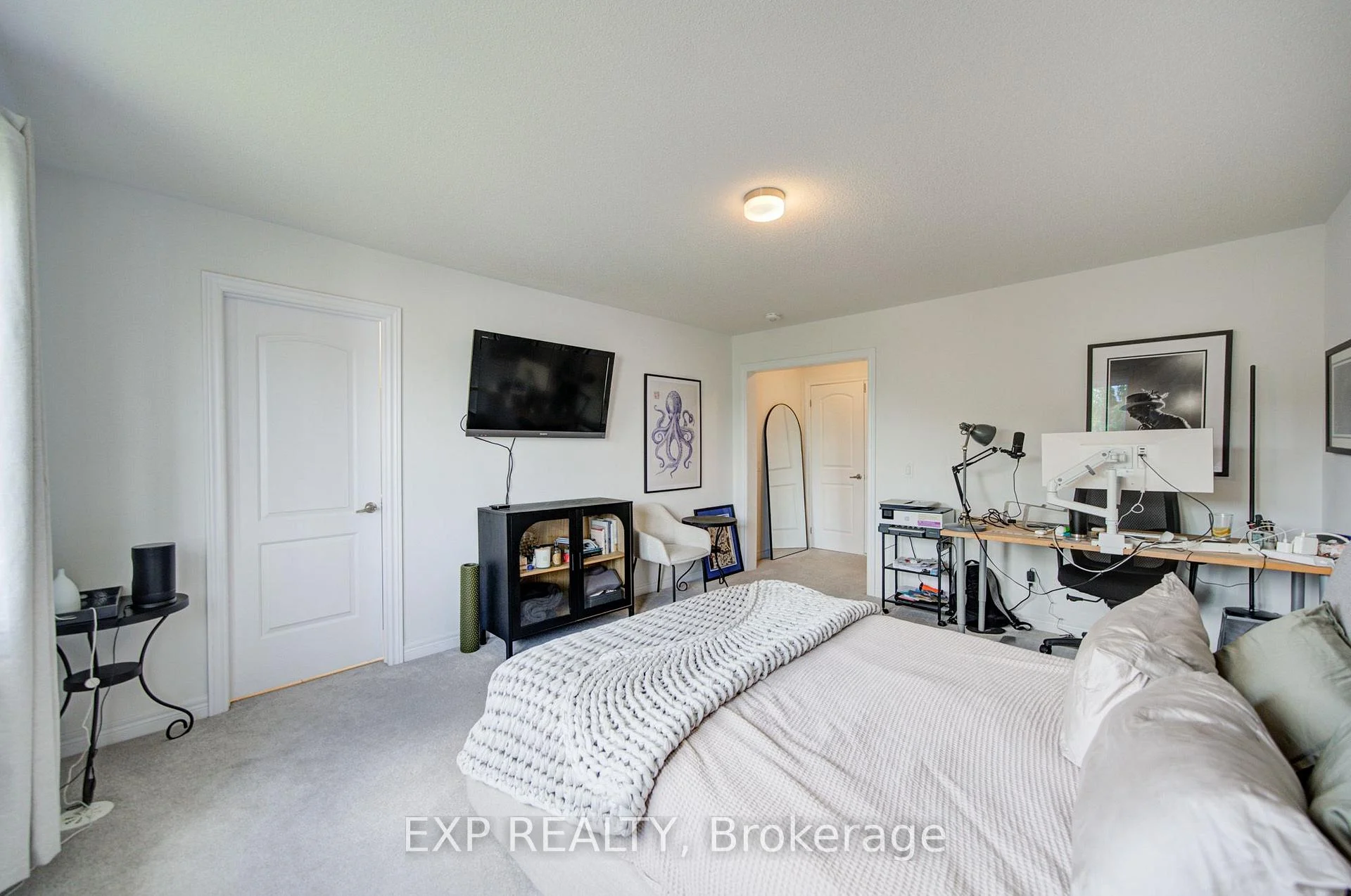Photo 28 of 29 Sorbara Way, Whitby, Brooklin — HOMEH