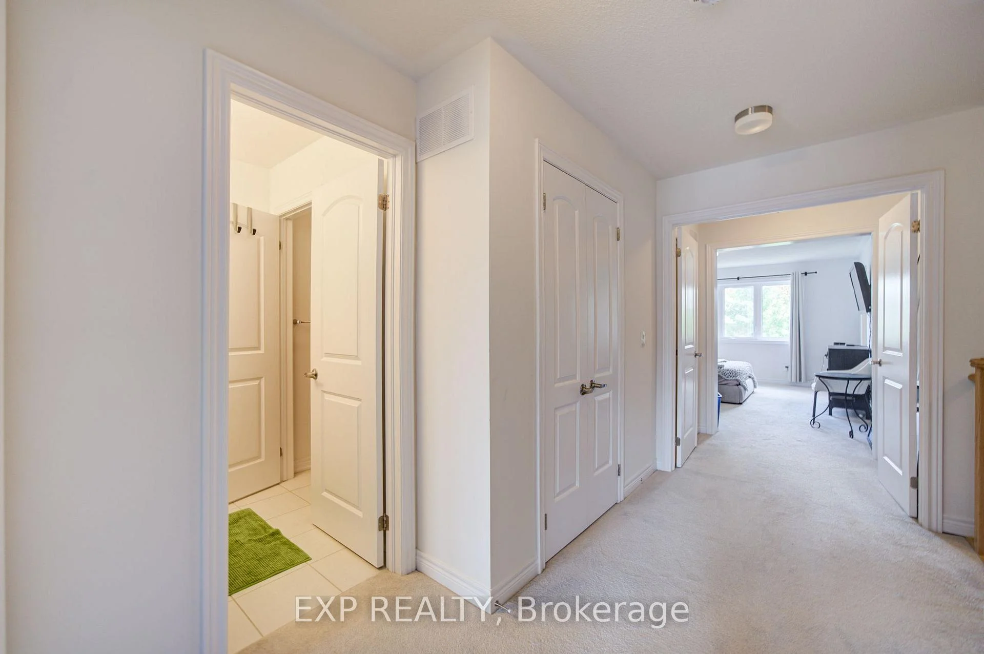 Photo 29 of 29 Sorbara Way, Whitby, Brooklin — HOMEH