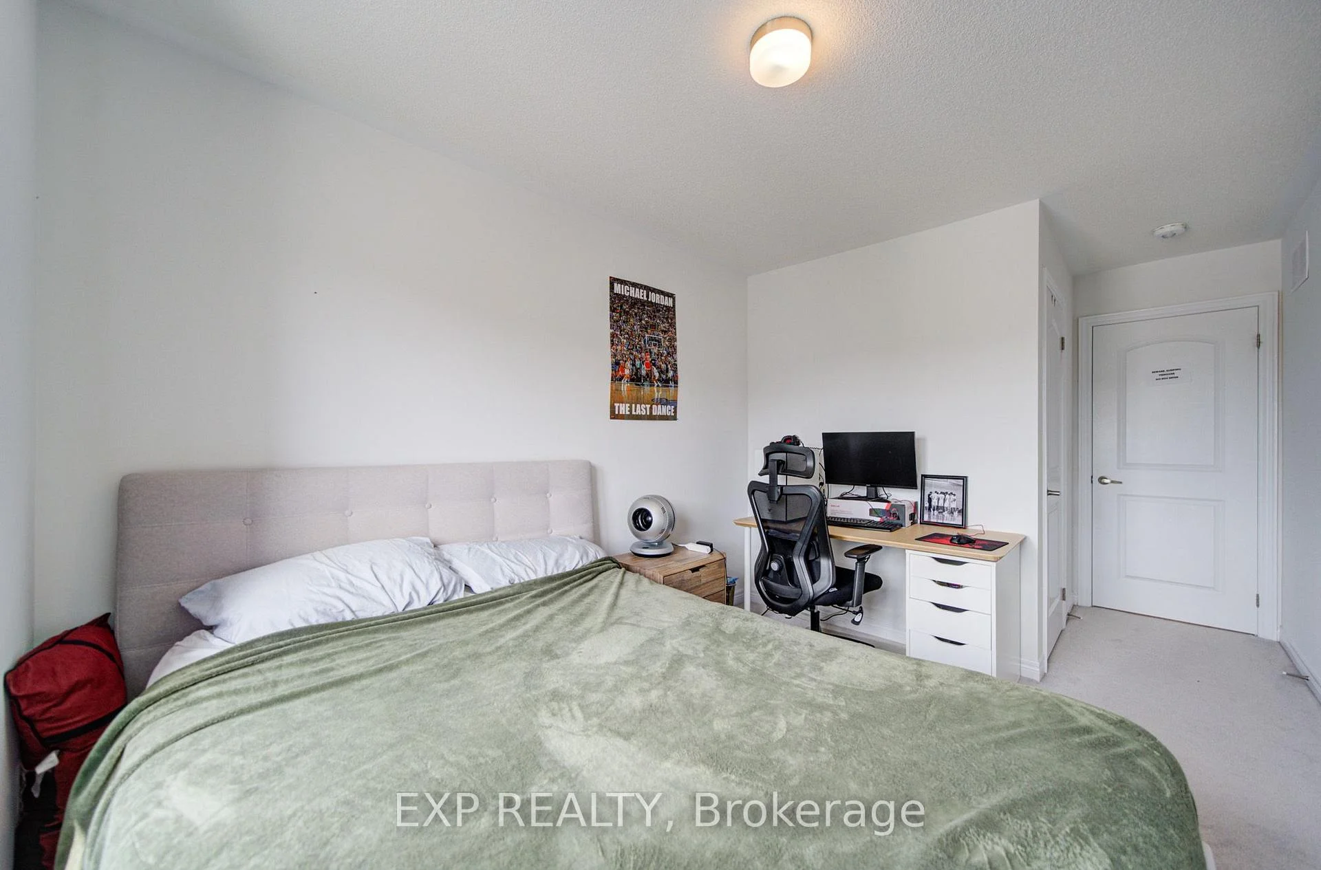 Photo 37 of 29 Sorbara Way, Whitby, Brooklin — HOMEH