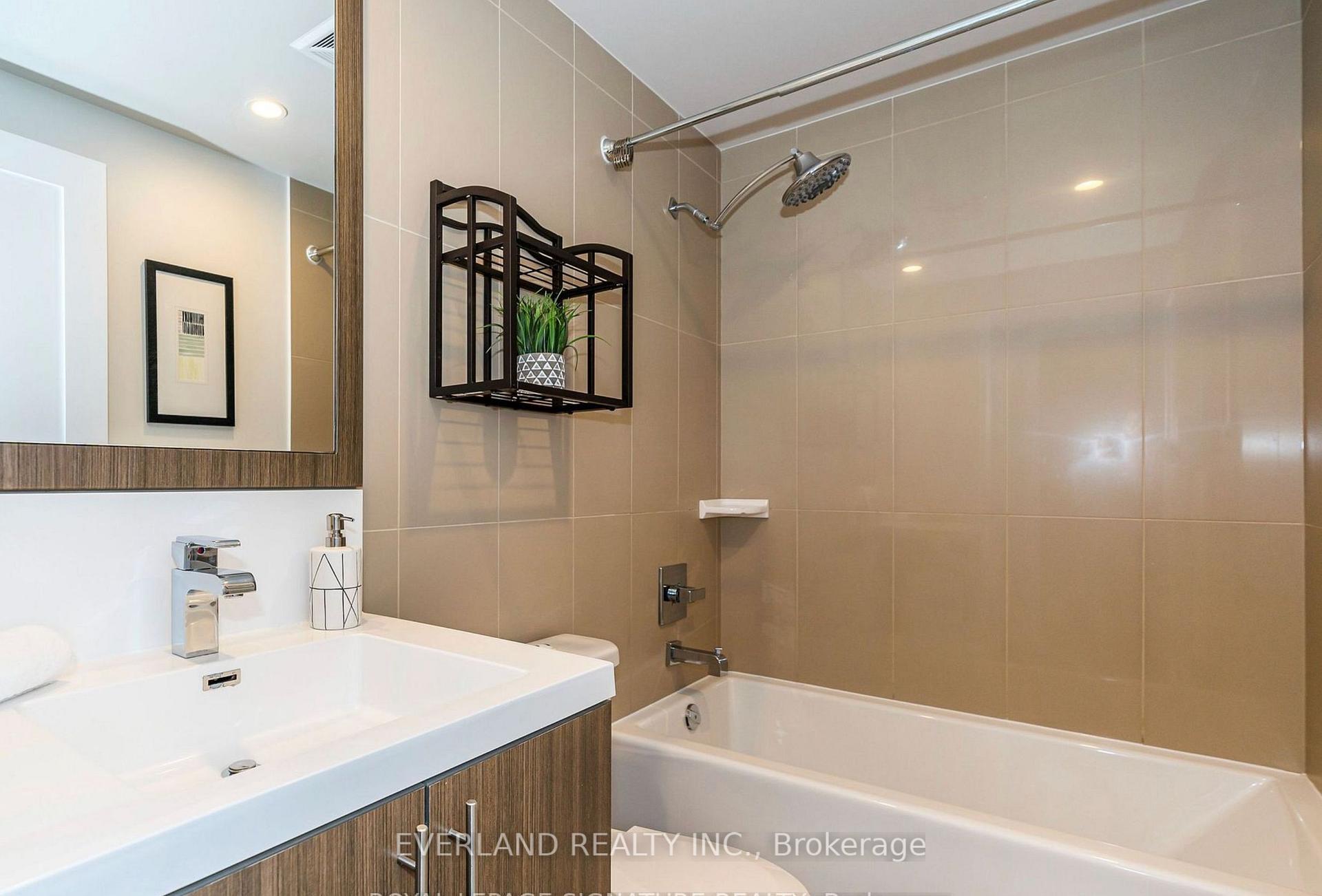 Photo 11 of Unit 3620, 5 Sheppard Avenue E, North York, Willowdale East — HOMEH