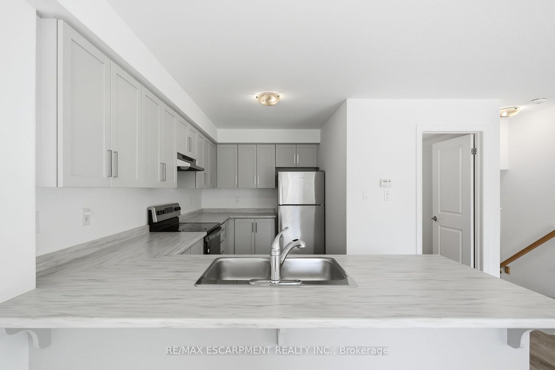 Photo 13 of Unit 119, 19 Roxanne Drive, Hamilton, McQuesten — HOMEH