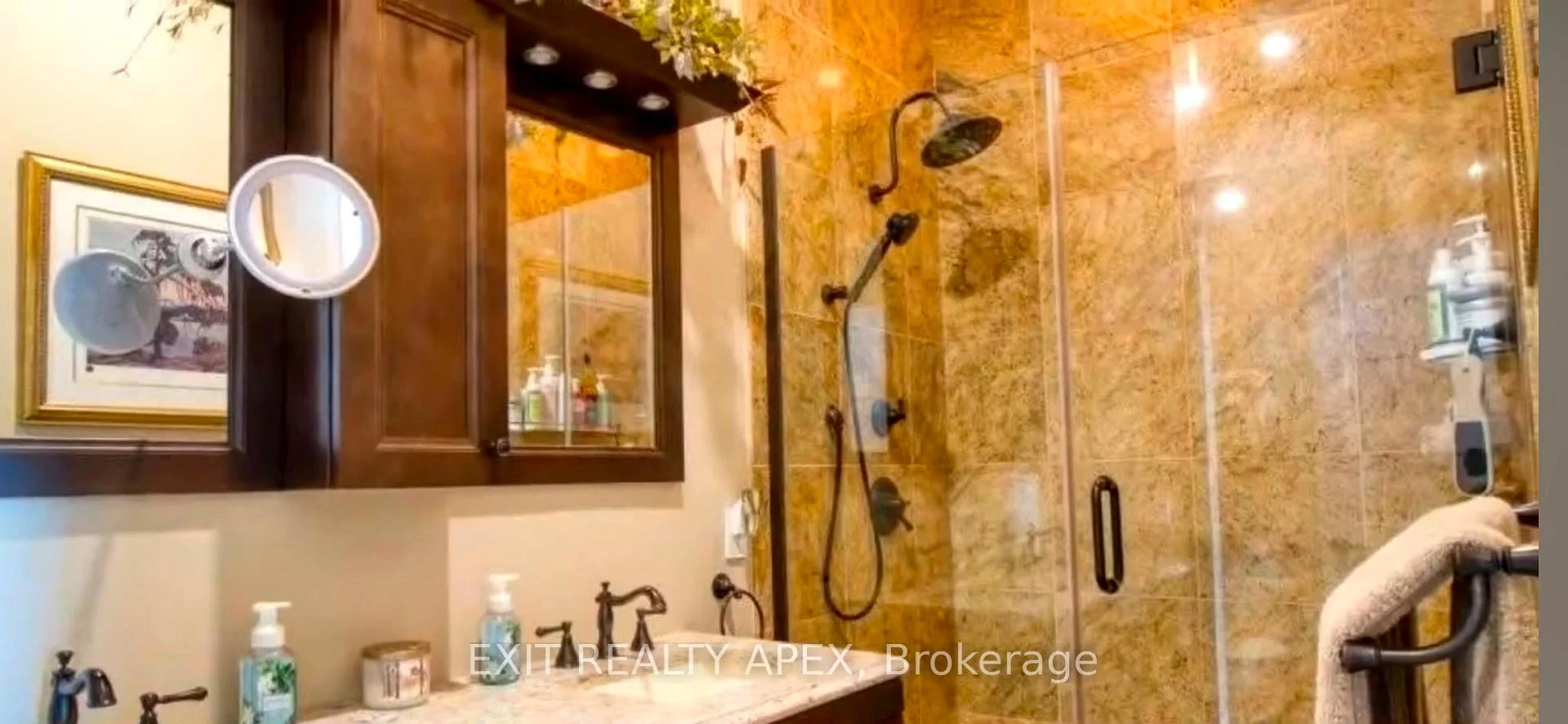 Photo 16 of Unit 1602, 1225 Riverside Drive, Windsor — HOMEH