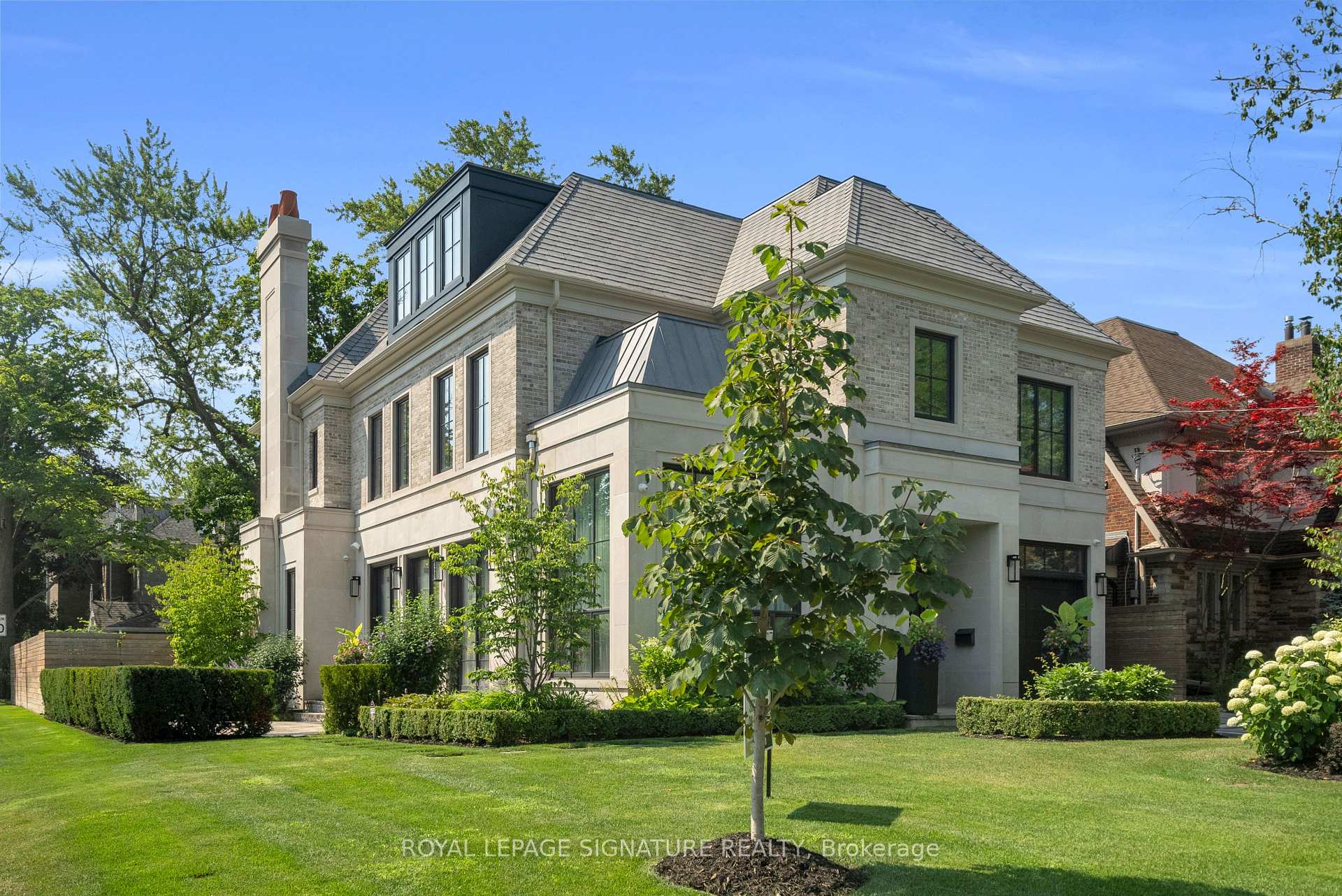 Photo 1 of 207 Strathallan Boulevard, Toronto, Lawrence Park South — HOMEH