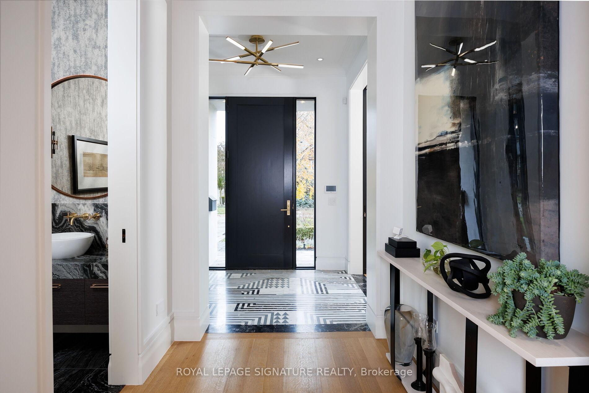 Photo 6 of 207 Strathallan Boulevard, Toronto, Lawrence Park South — HOMEH