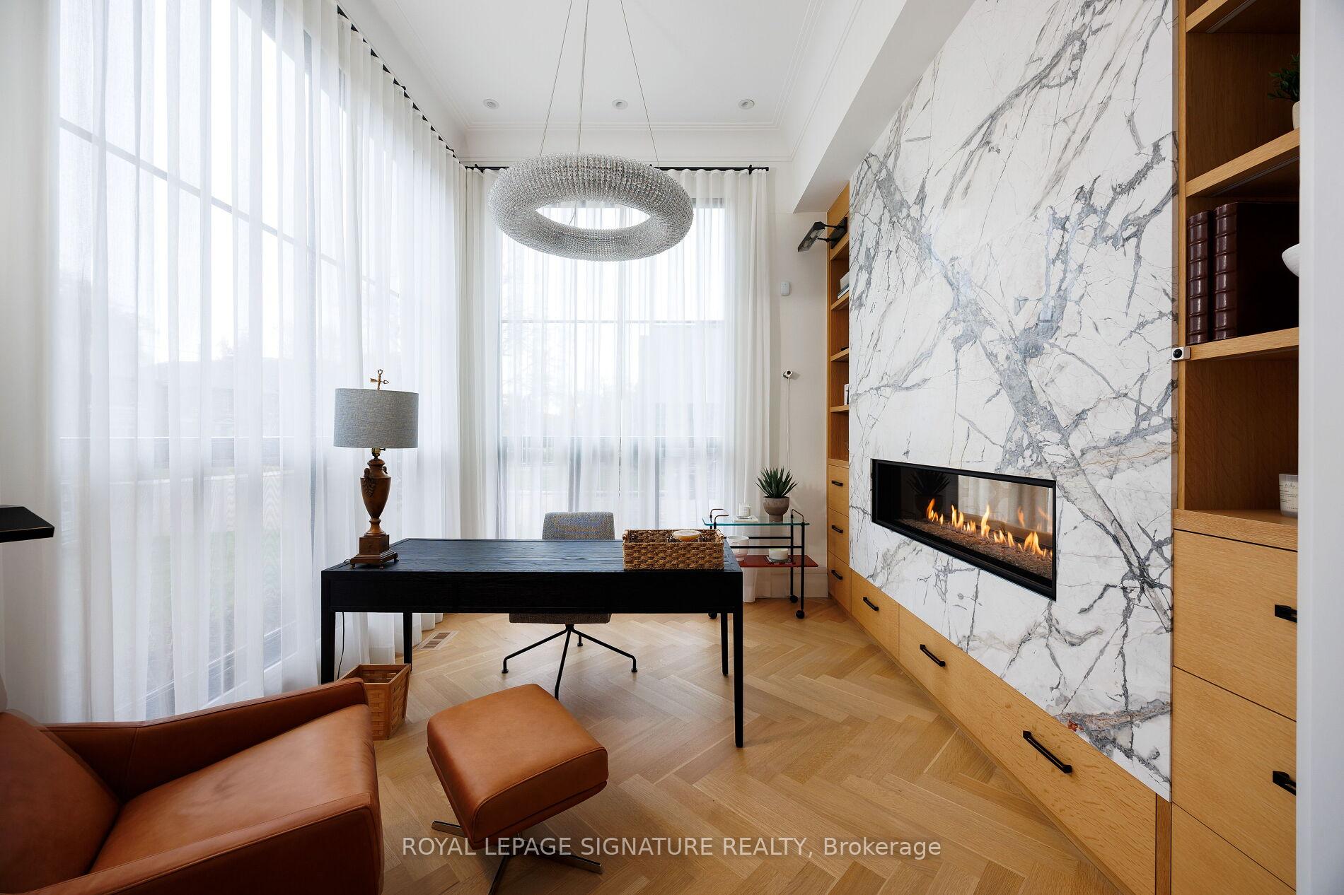Photo 7 of 207 Strathallan Boulevard, Toronto, Lawrence Park South — HOMEH