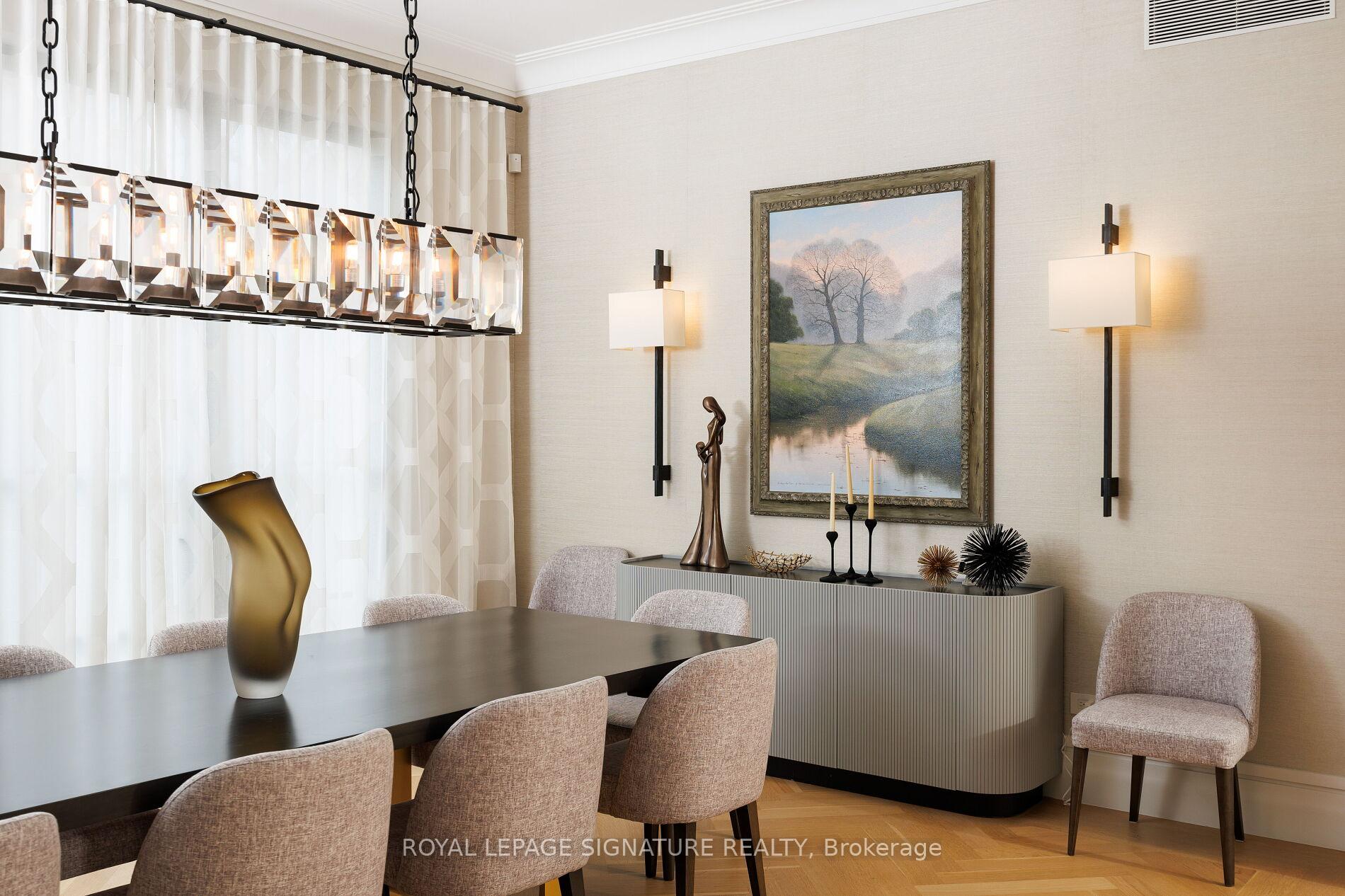 Photo 12 of 207 Strathallan Boulevard, Toronto, Lawrence Park South — HOMEH
