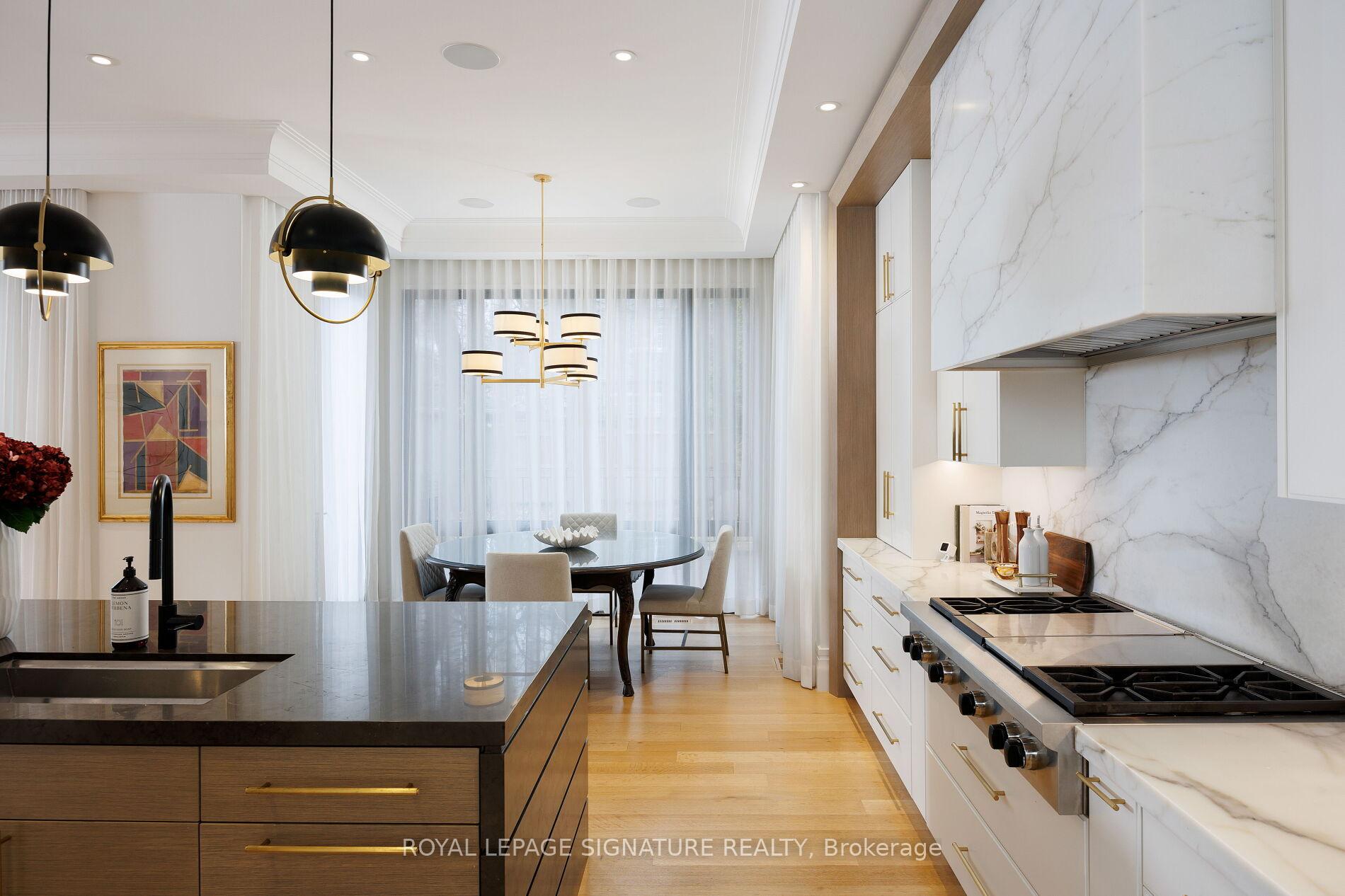 Photo 22 of 207 Strathallan Boulevard, Toronto, Lawrence Park South — HOMEH