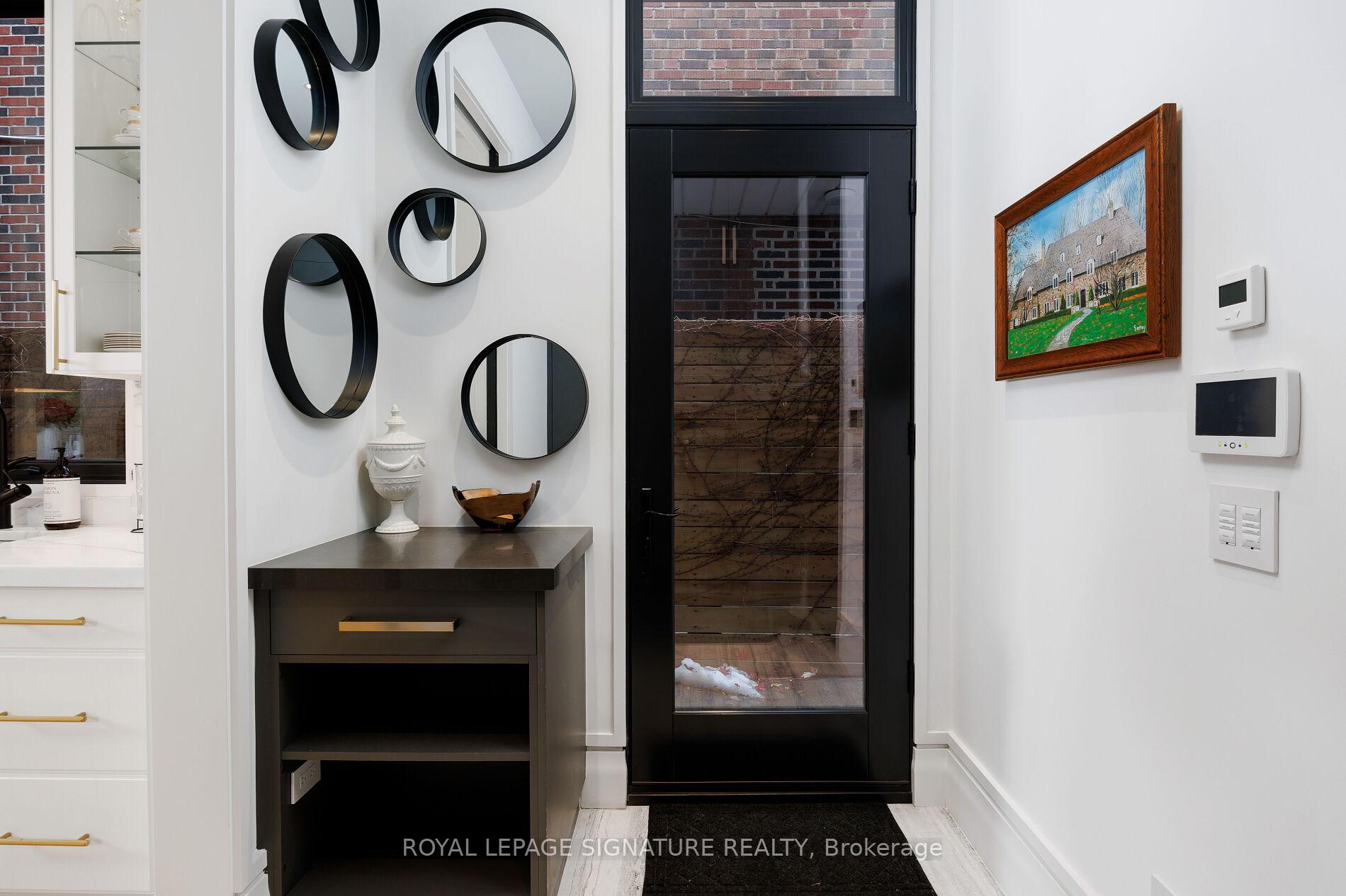 Photo 25 of 207 Strathallan Boulevard, Toronto, Lawrence Park South — HOMEH