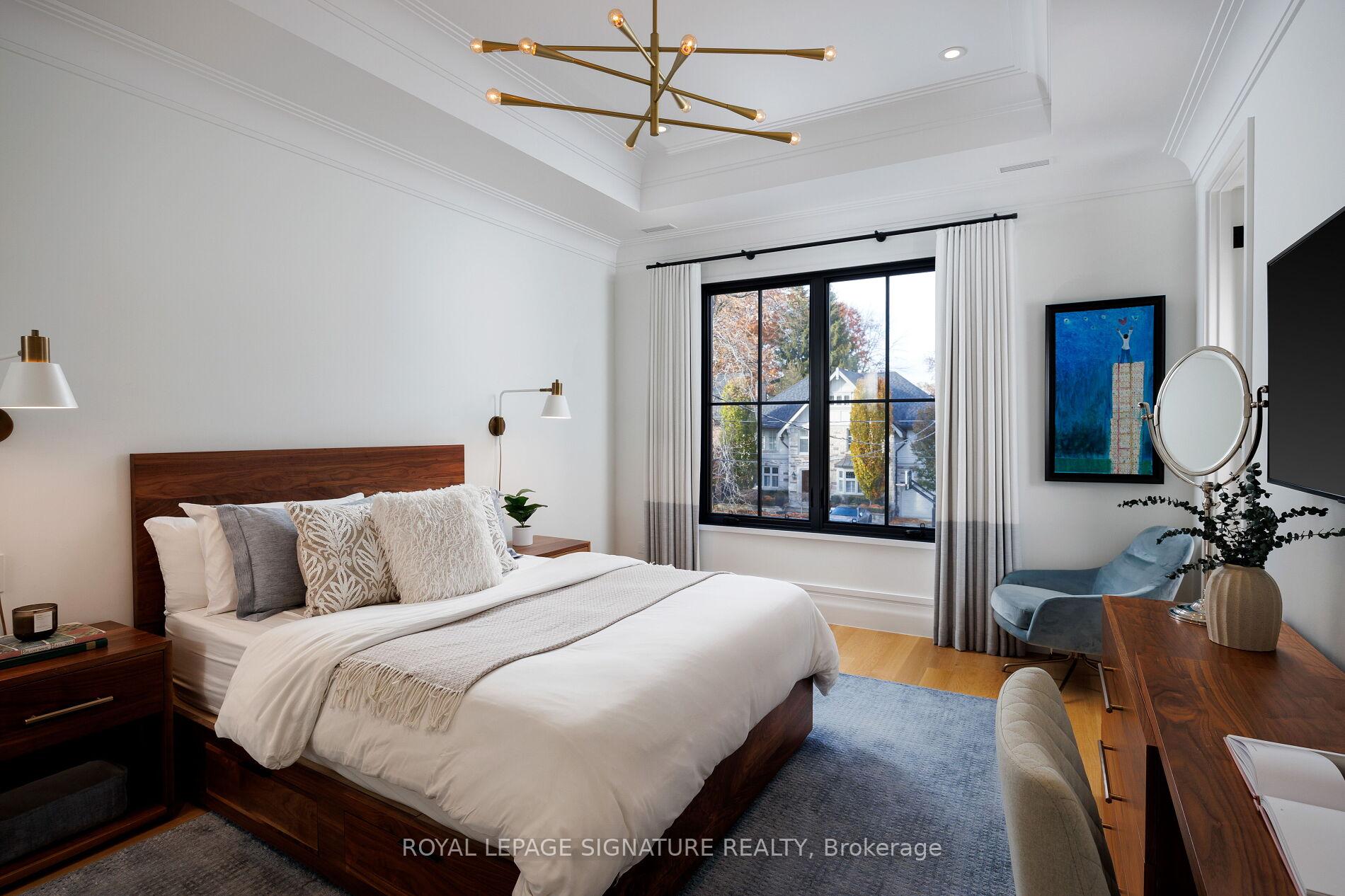 Photo 35 of 207 Strathallan Boulevard, Toronto, Lawrence Park South — HOMEH