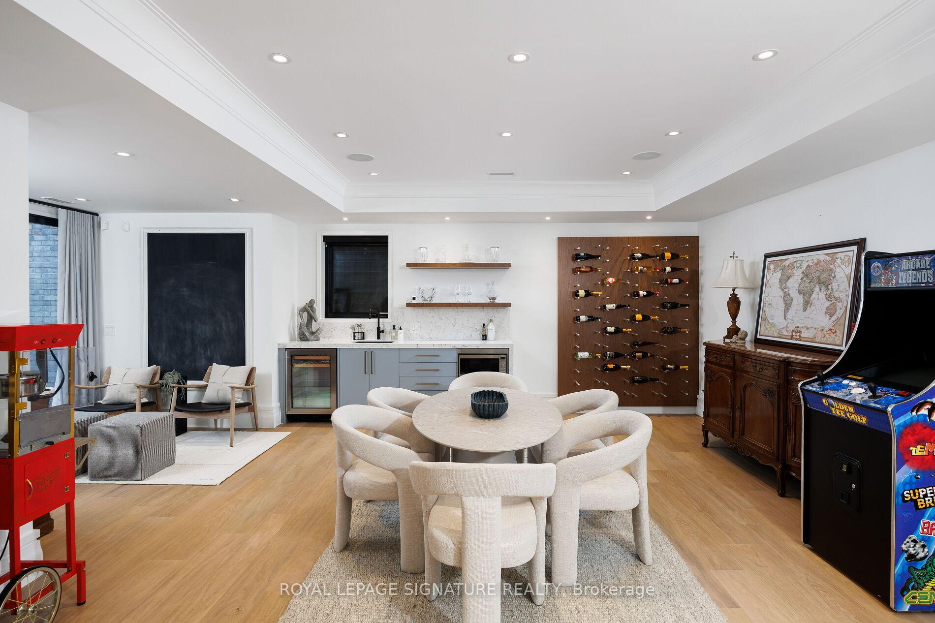 Photo 41 of 207 Strathallan Boulevard, Toronto, Lawrence Park South — HOMEH