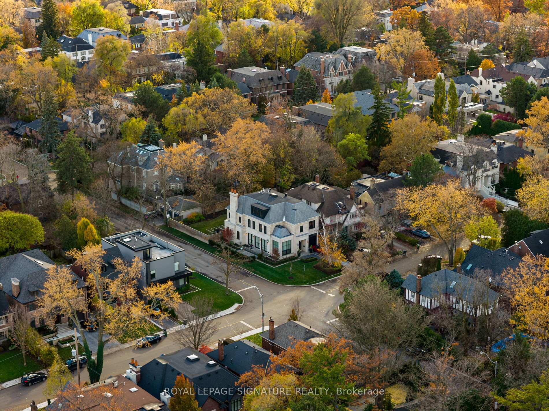 Photo 50 of 207 Strathallan Boulevard, Toronto, Lawrence Park South — HOMEH