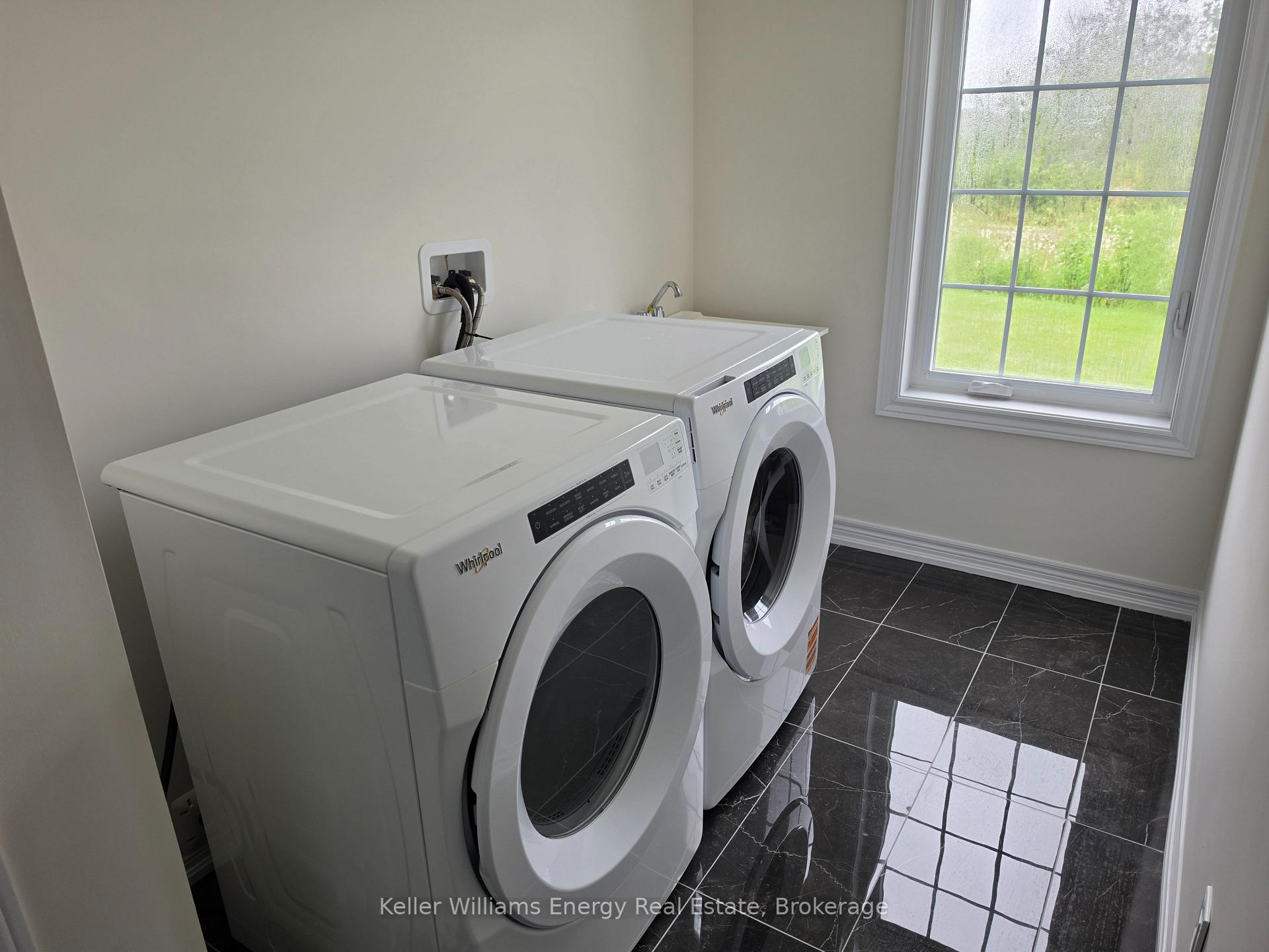 Photo 16 of 2 Blue Heron Court, Quinte West, Murray Ward — HOMEH
