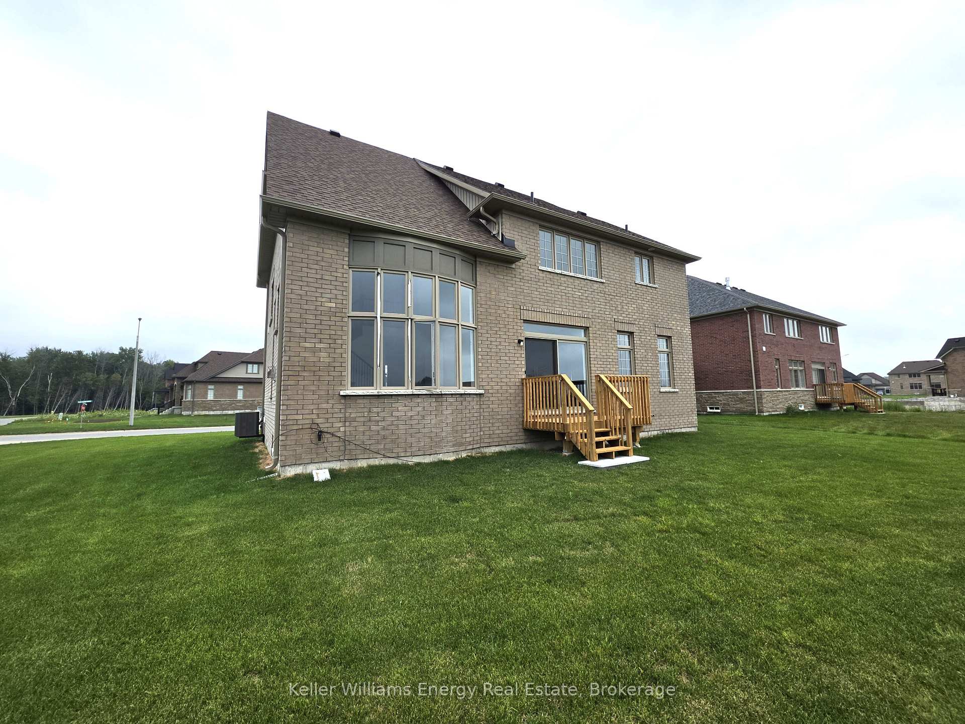 Photo 18 of 2 Blue Heron Court, Quinte West, Murray Ward — HOMEH