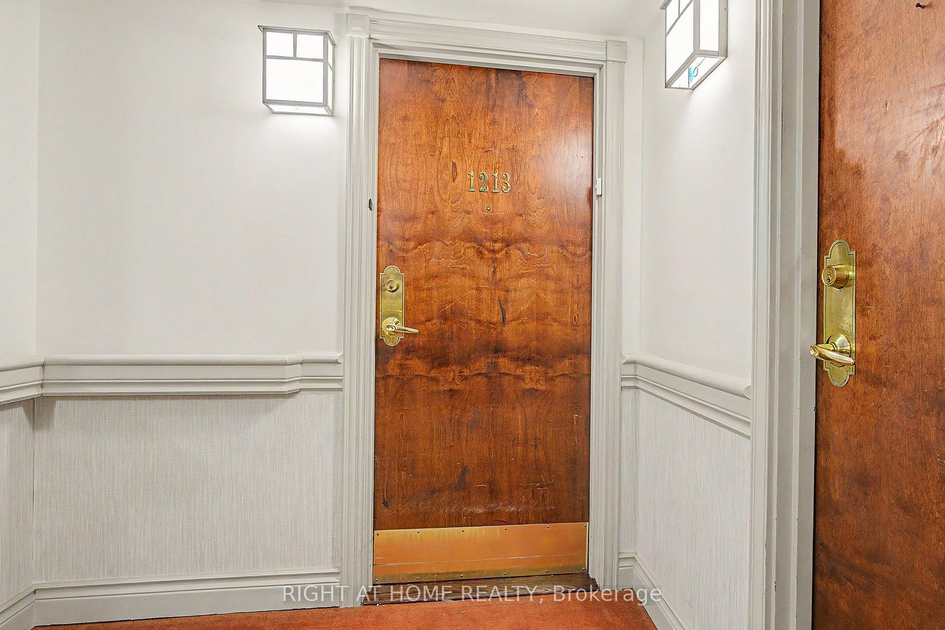Photo 3 of Unit 1213, 100 Burloak Drive, Burlington, Bronte Creek — HOMEH