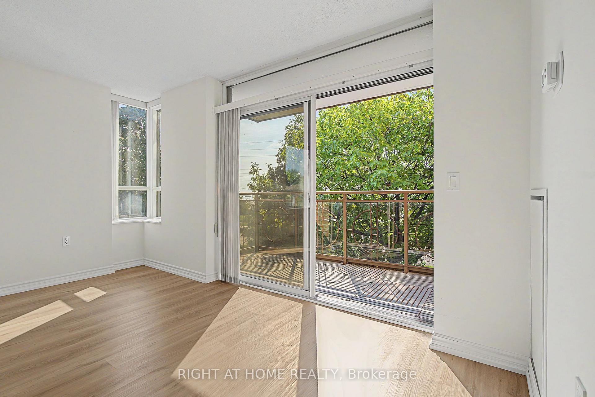 Photo 15 of Unit 1213, 100 Burloak Drive, Burlington, Bronte Creek — HOMEH